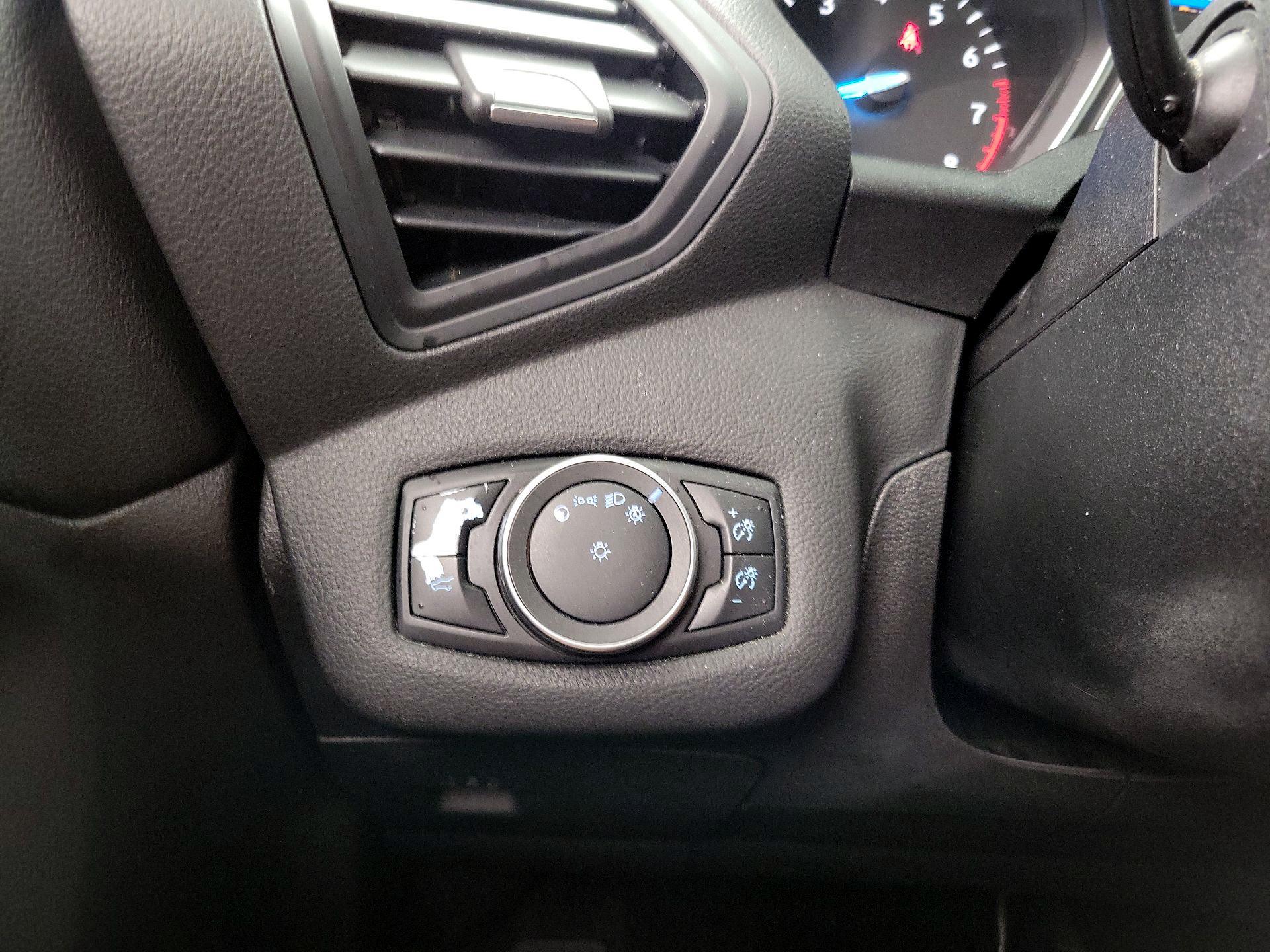 Thumbnail: 2018 Ford Escape - 13