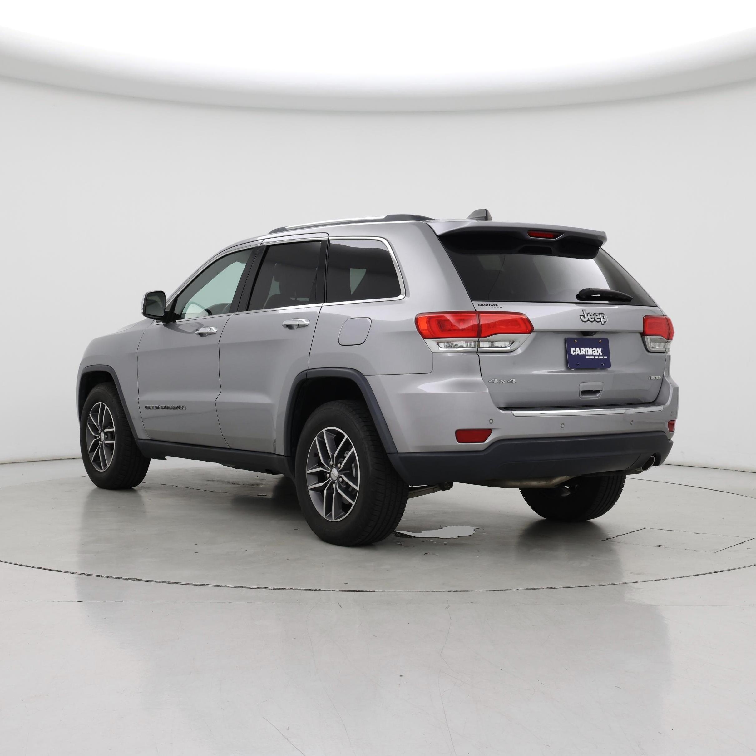 Thumbnail: 2017 Jeep Grand Cherokee - 2