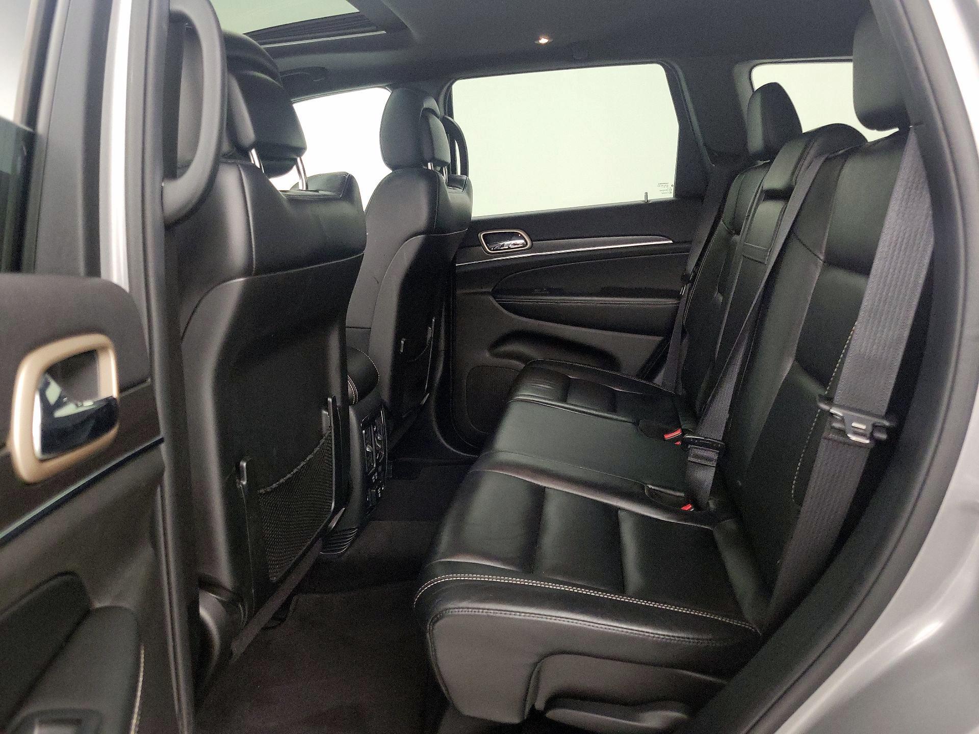 Thumbnail: 2017 Jeep Grand Cherokee - 20