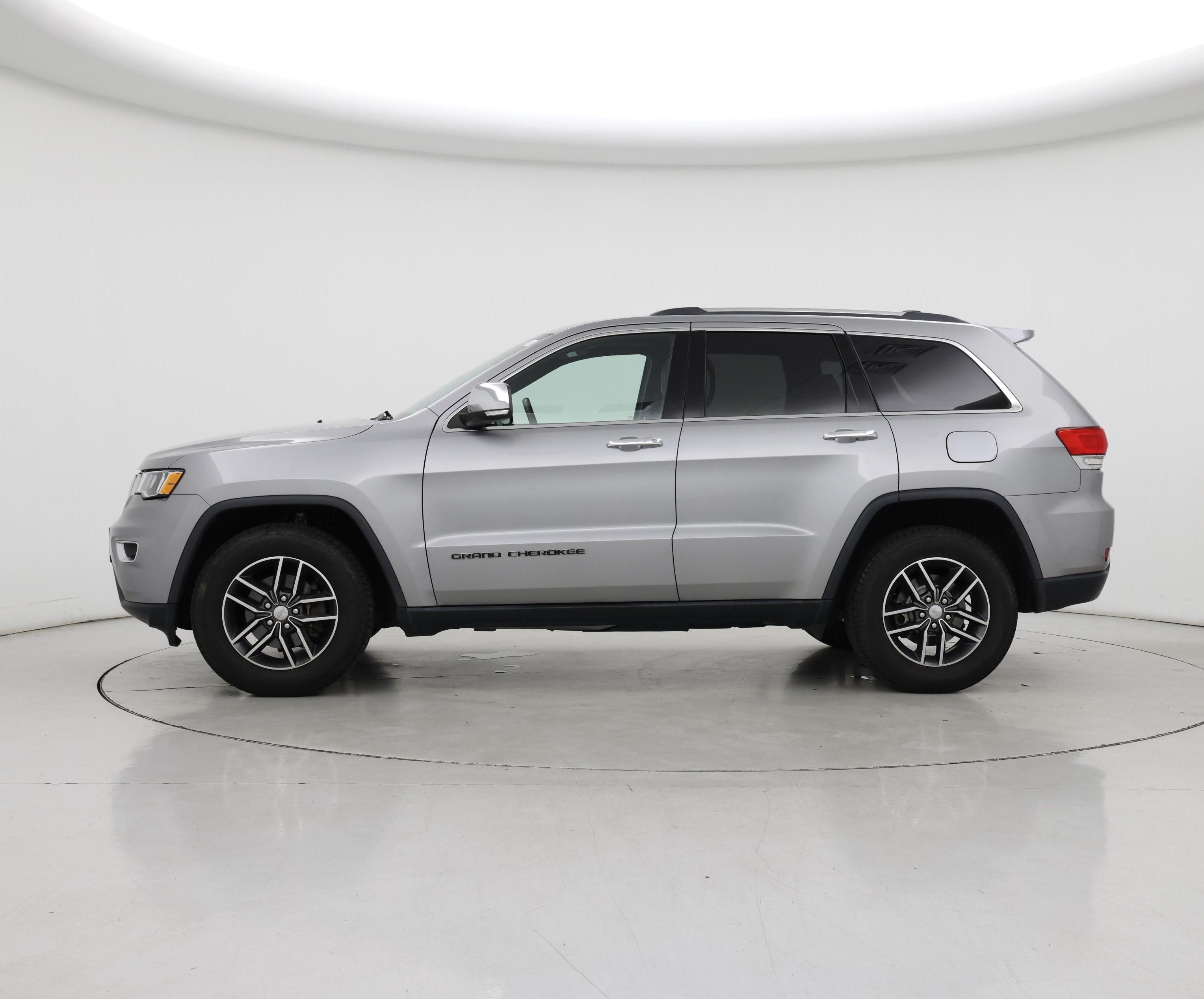 Thumbnail: 2017 Jeep Grand Cherokee - 3