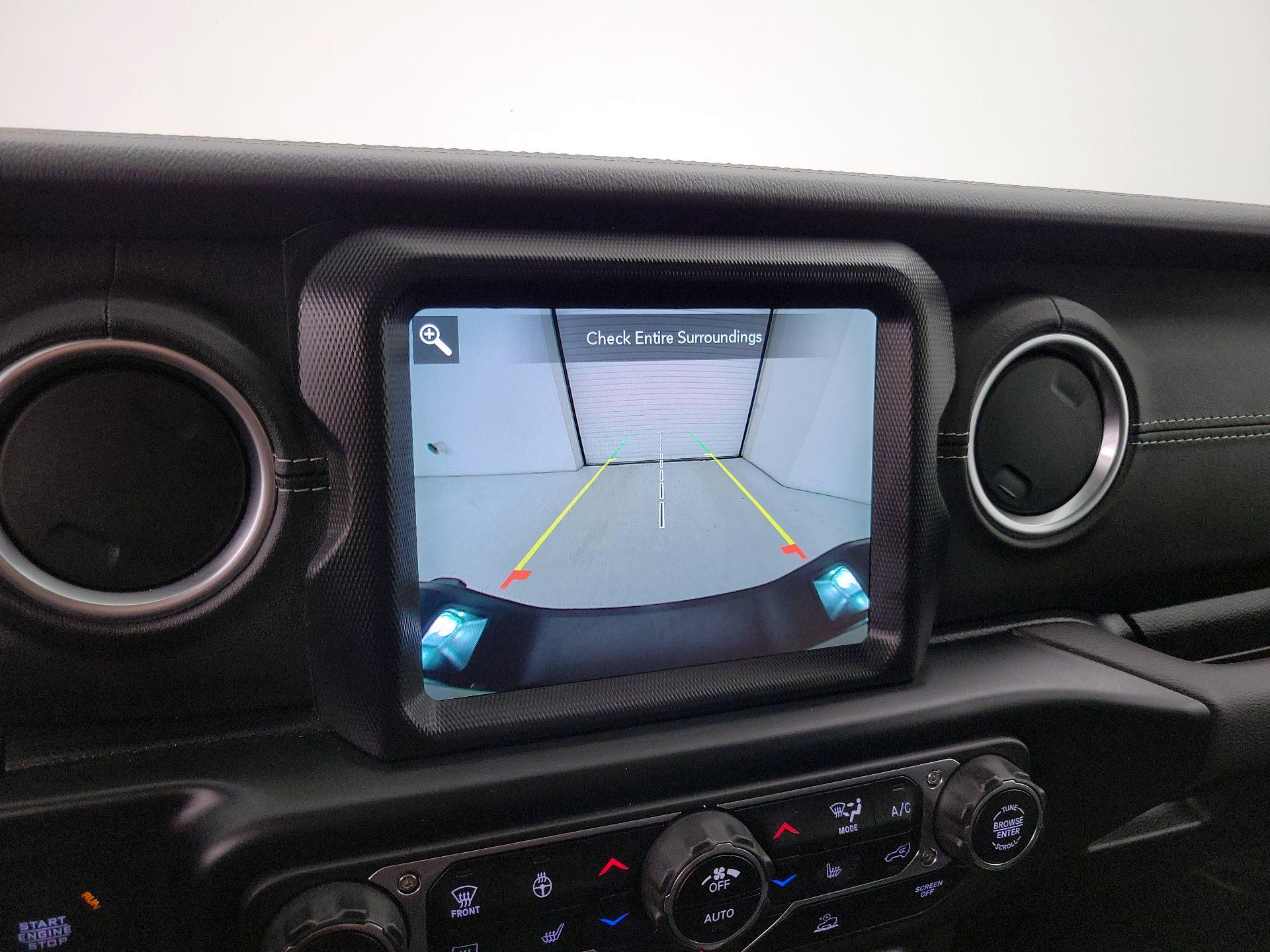 Thumbnail: 2022 Jeep Gladiator - 15