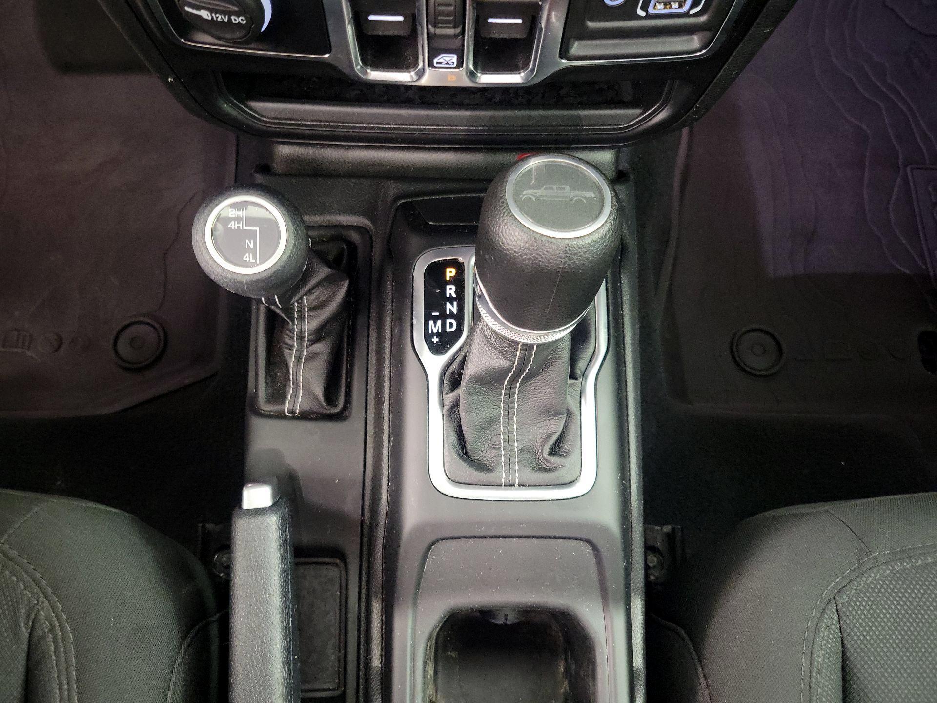 Thumbnail: 2022 Jeep Gladiator - 18