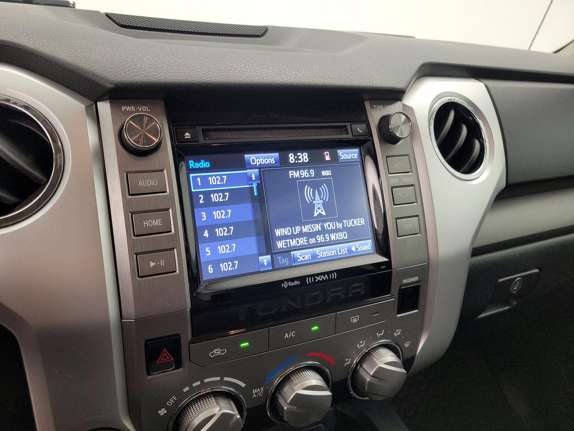 Thumbnail: 2016 Toyota Tundra - 15
