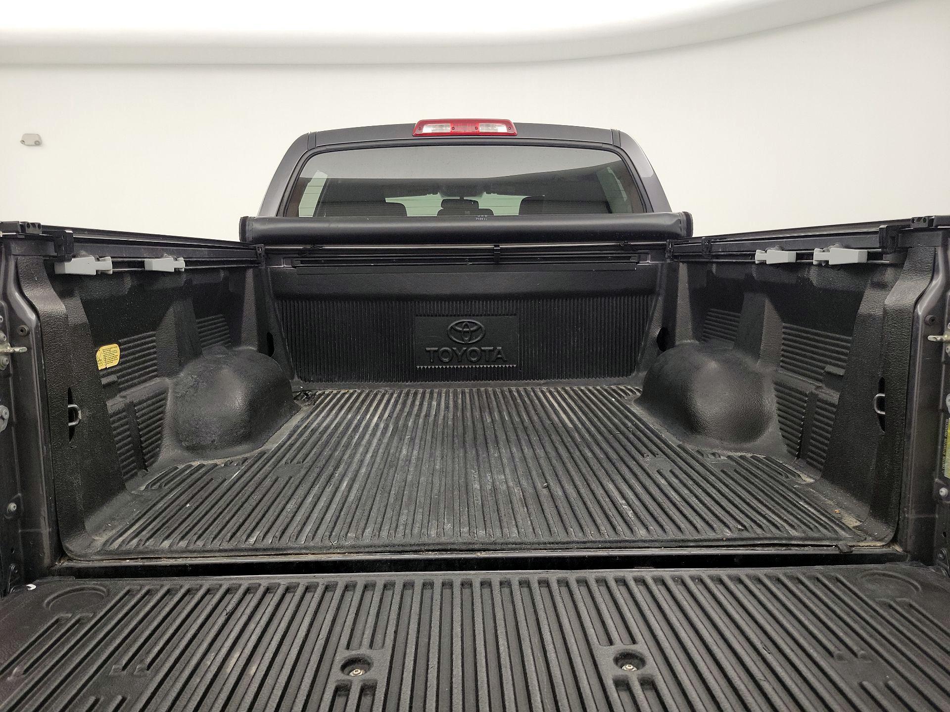 Thumbnail: 2016 Toyota Tundra - 20