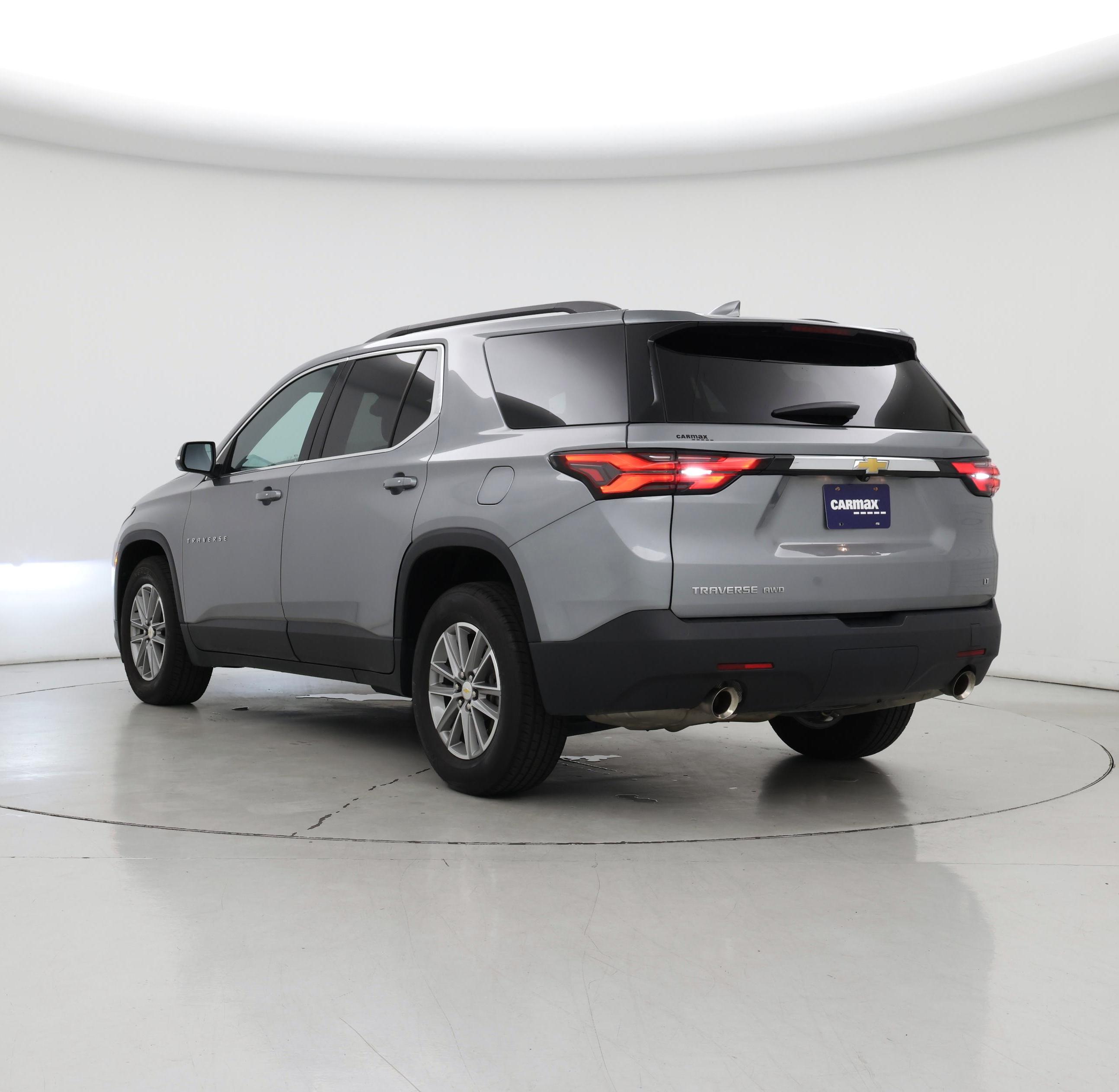 Thumbnail: 2023 Chevrolet Traverse - 2