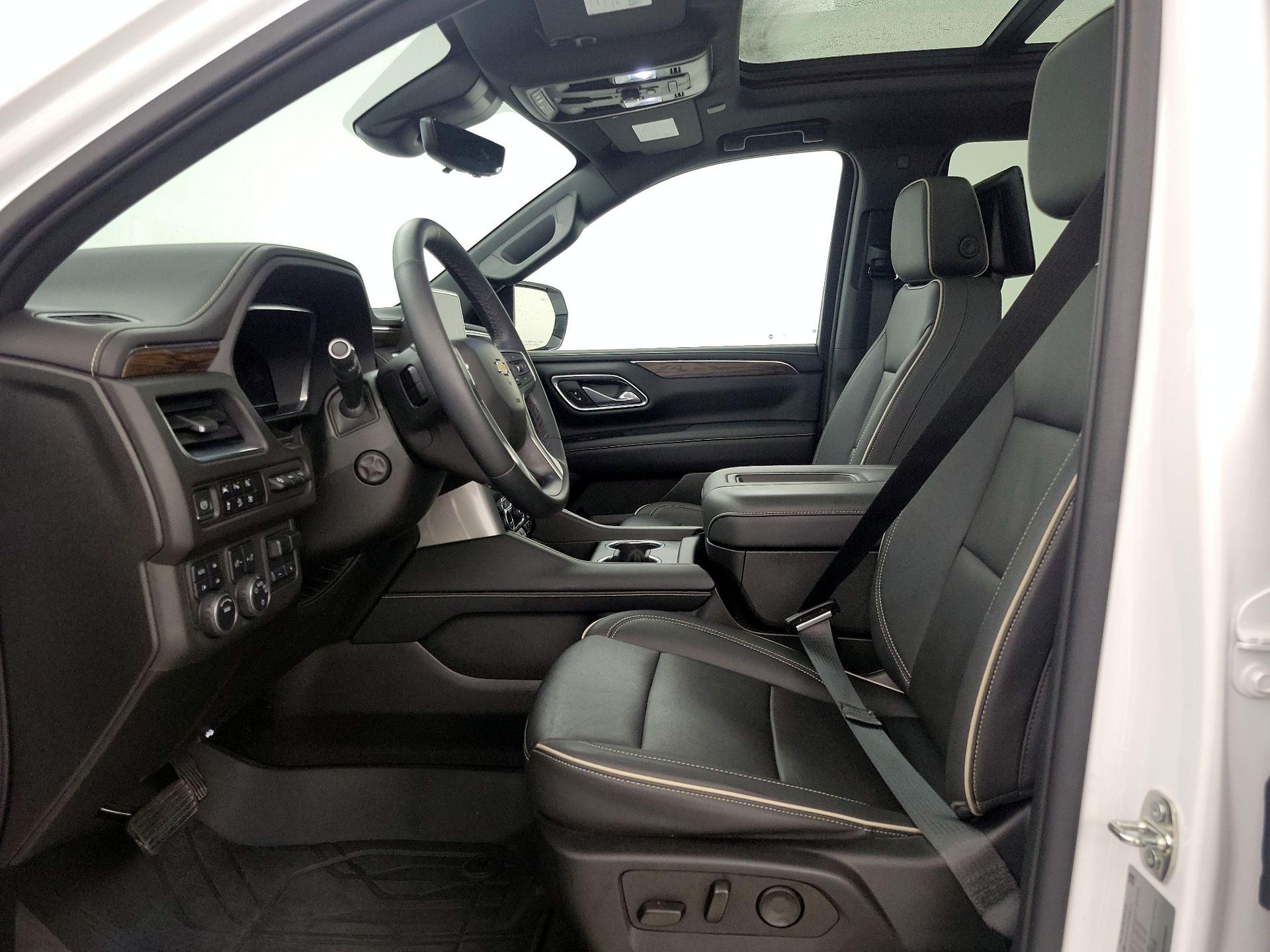Thumbnail: 2023 Chevrolet Tahoe - 11