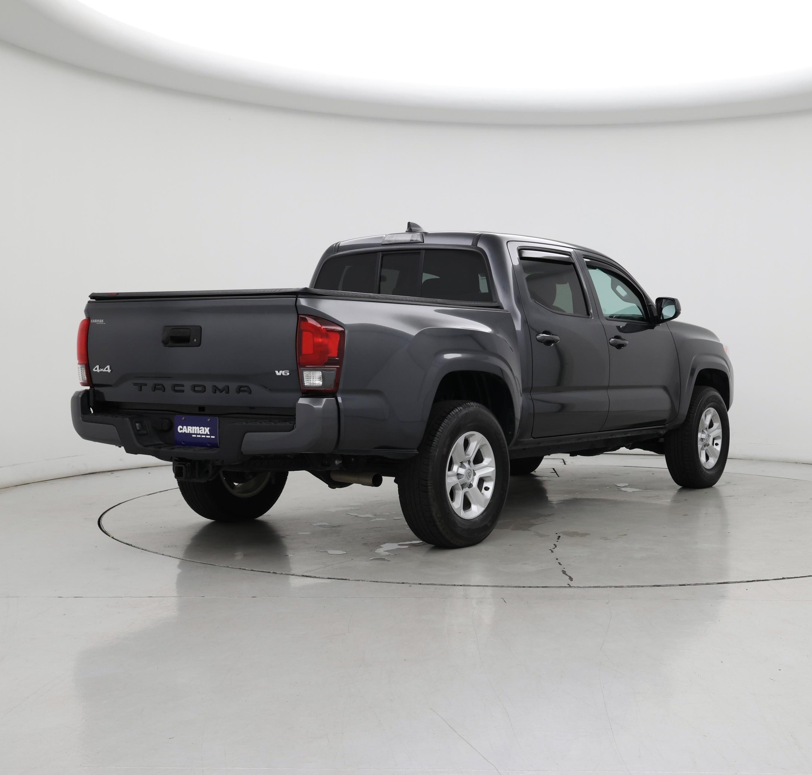 Thumbnail: 2023 Toyota Tacoma - 8