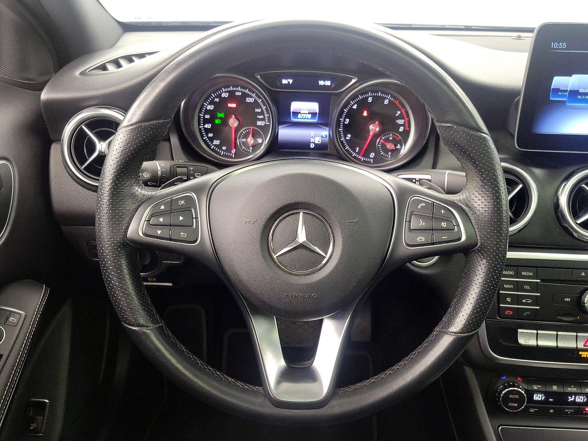 Thumbnail: 2019 Mercedes-Benz GLA - 10