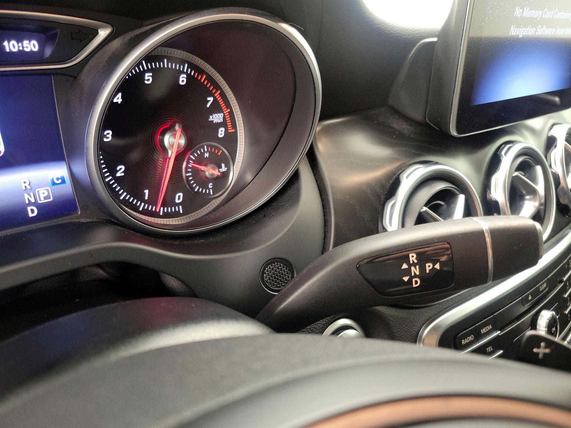 Thumbnail: 2019 Mercedes-Benz GLA - 17