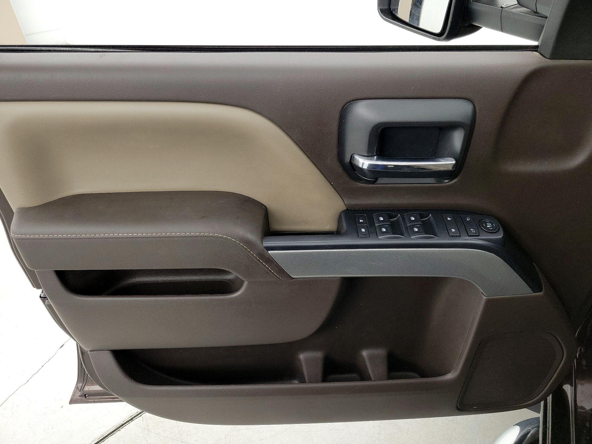 Thumbnail: 2016 Chevrolet Silverado 2500 - 12