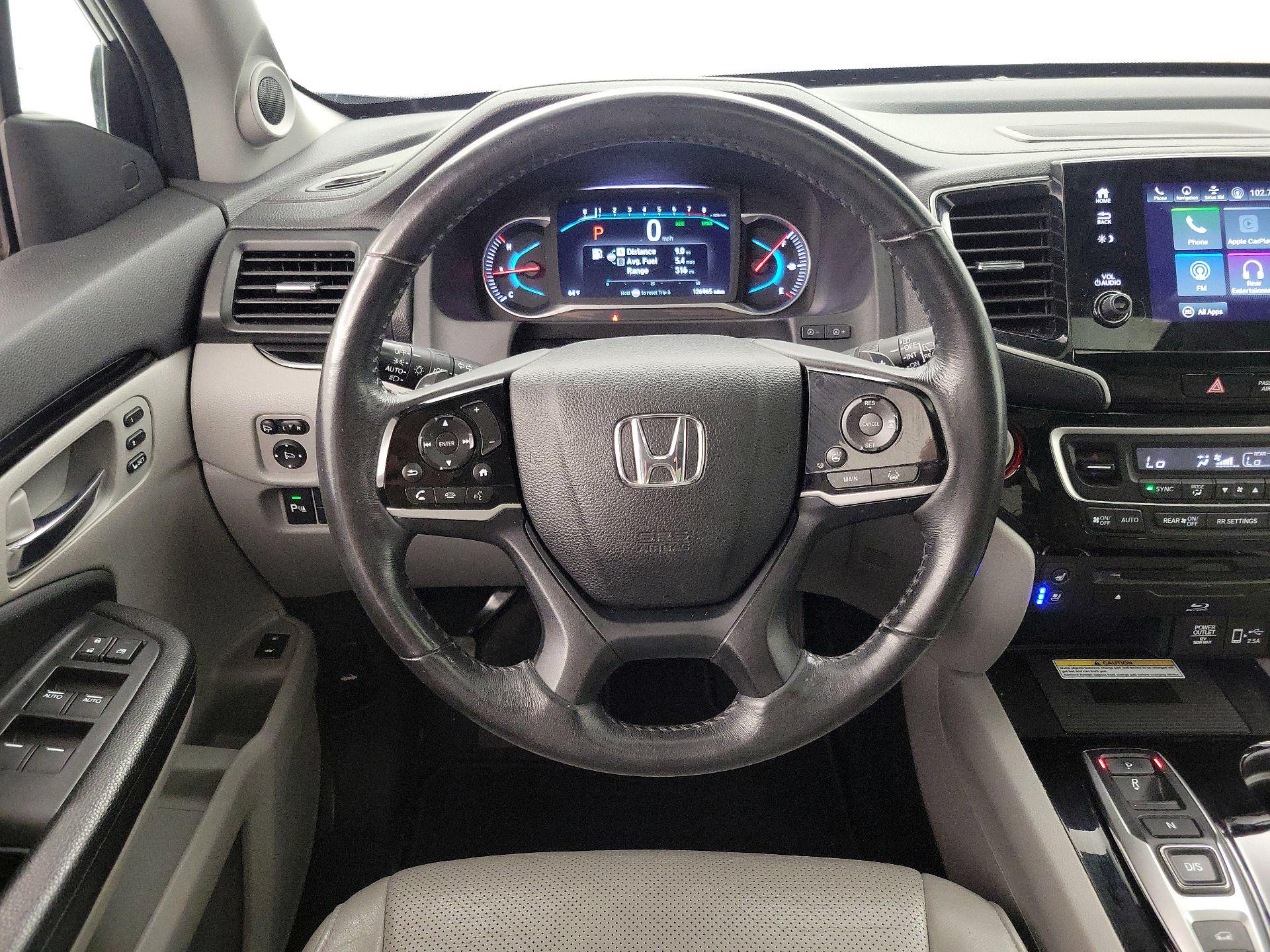 Thumbnail: 2019 Honda Pilot - 10