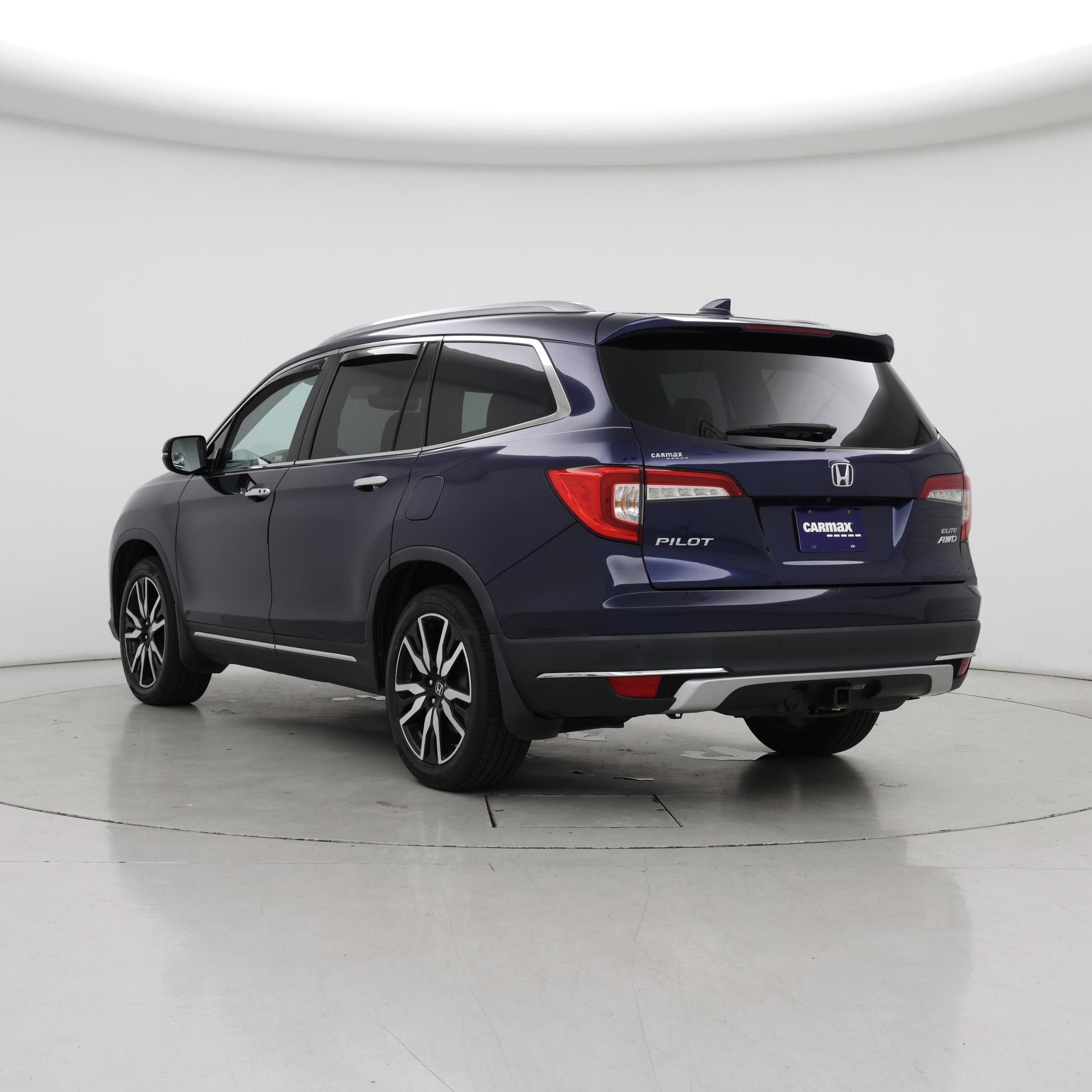 Thumbnail: 2019 Honda Pilot - 2