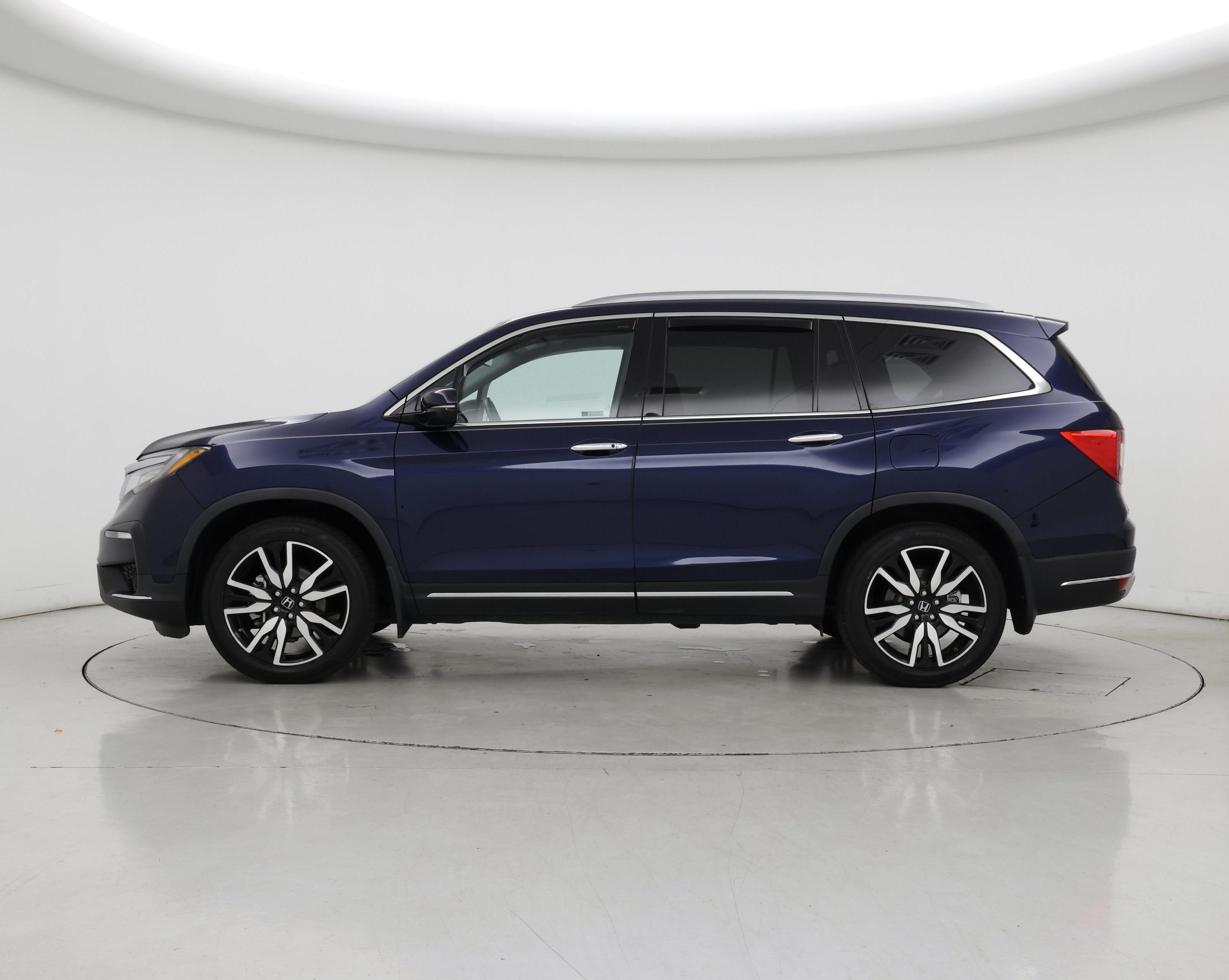 Thumbnail: 2019 Honda Pilot - 3