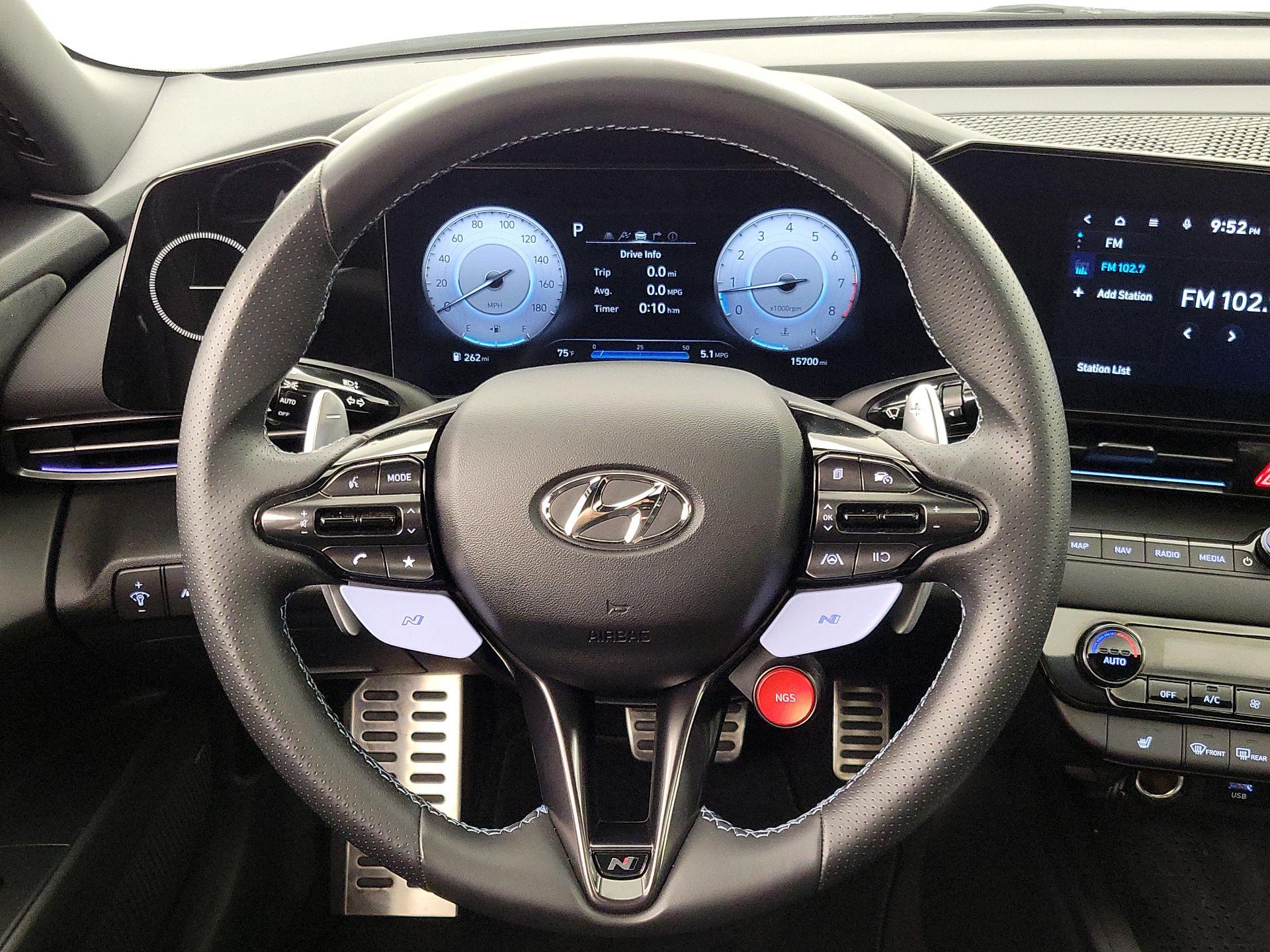 Thumbnail: 2023 Hyundai Elantra - 10