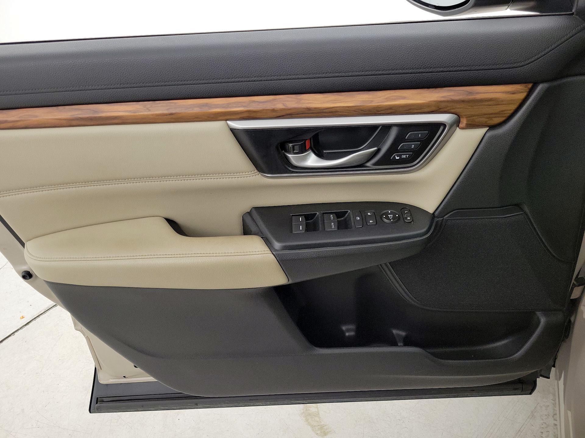 Thumbnail: 2018 Honda CR-V - 12