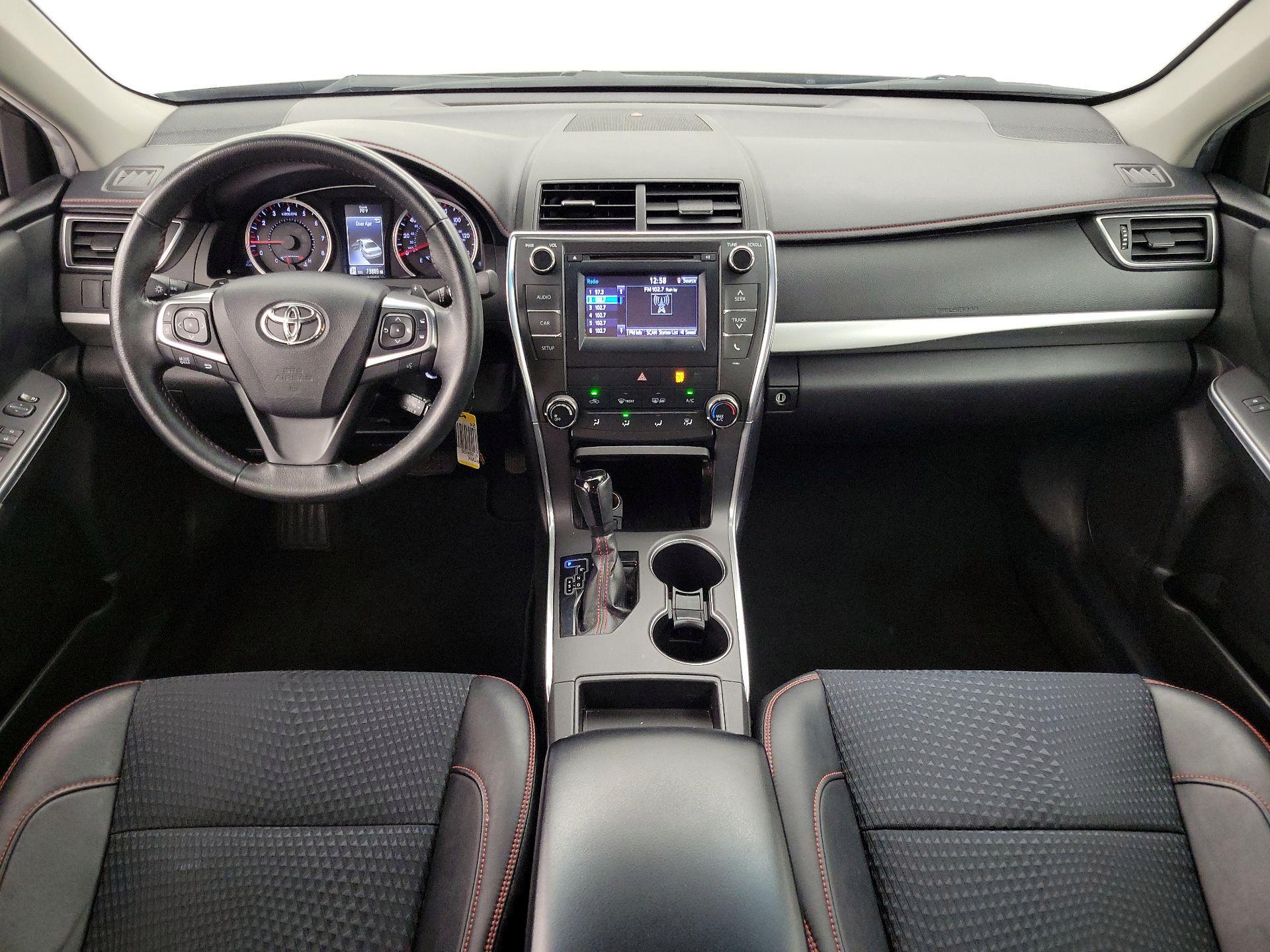 Thumbnail: 2015 Toyota Camry - 9