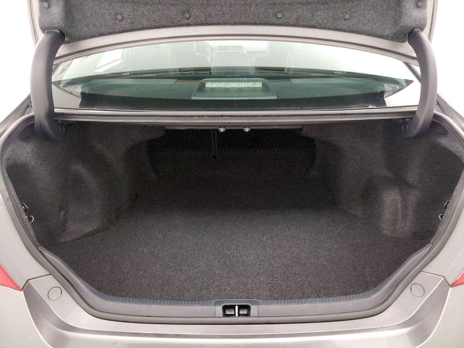 Thumbnail: 2015 Toyota Camry - 20