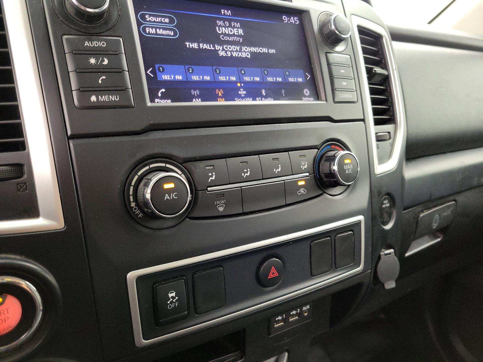 Thumbnail: 2019 Nissan Titan - 16