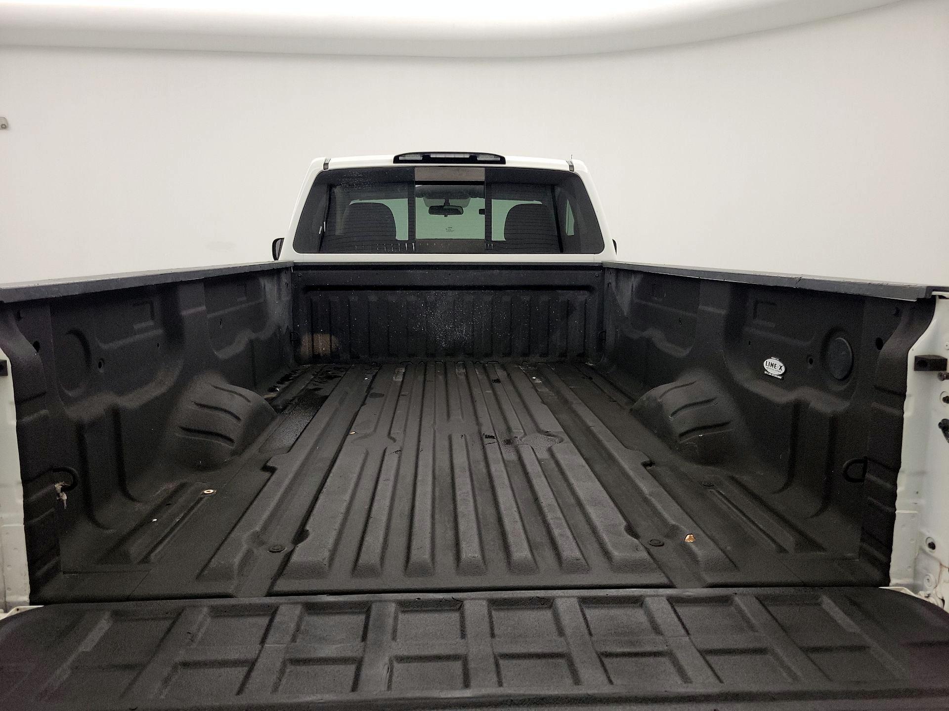 Thumbnail: 2019 Nissan Titan - 19