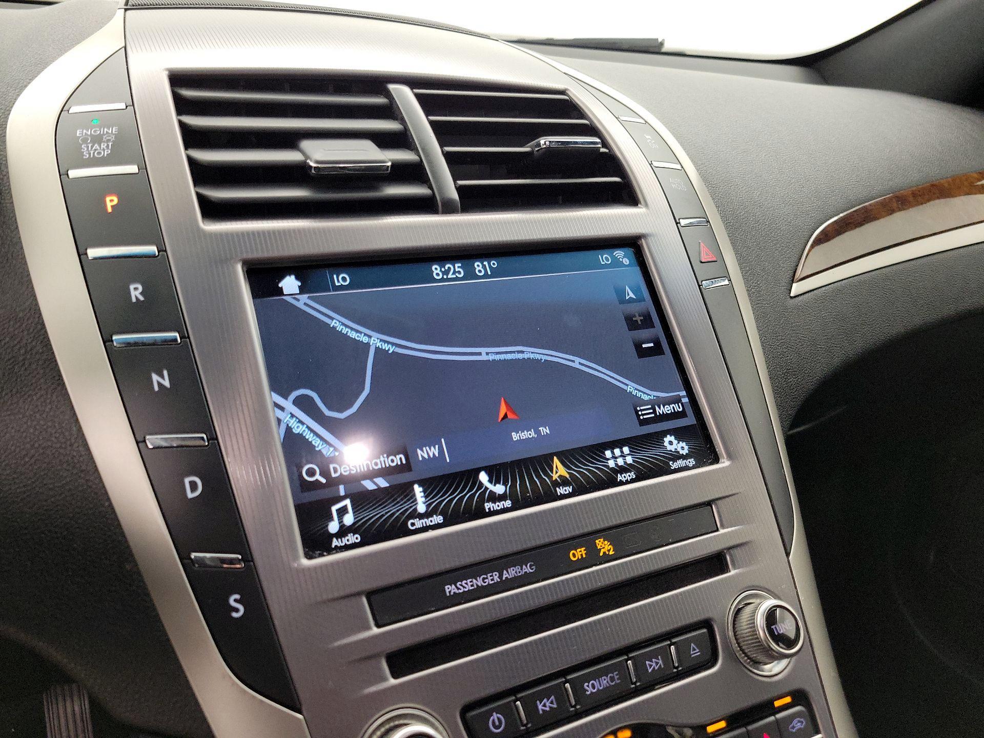 Thumbnail: 2017 Lincoln MKZ - 14