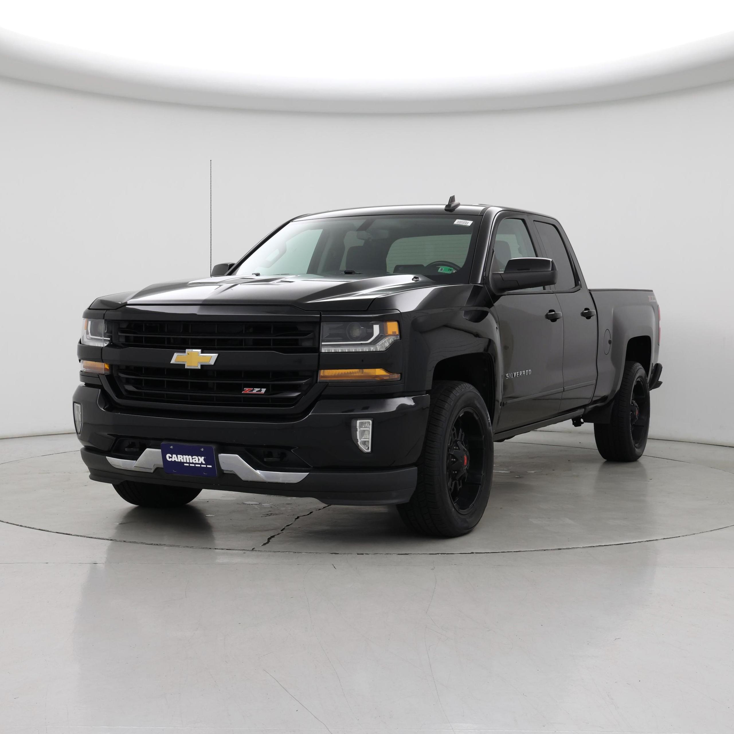 Thumbnail: 2017 Chevrolet Silverado 1500 - 4