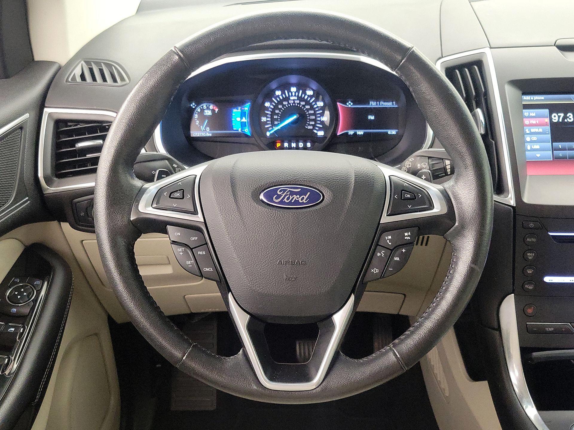 Thumbnail: 2015 Ford Edge - 10