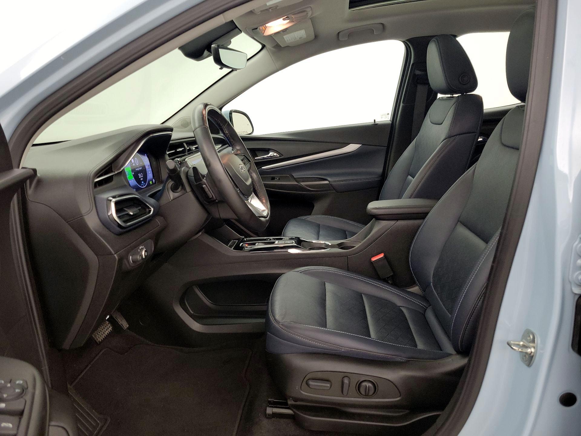 Thumbnail: 2022 Chevrolet Bolt EUV - 11