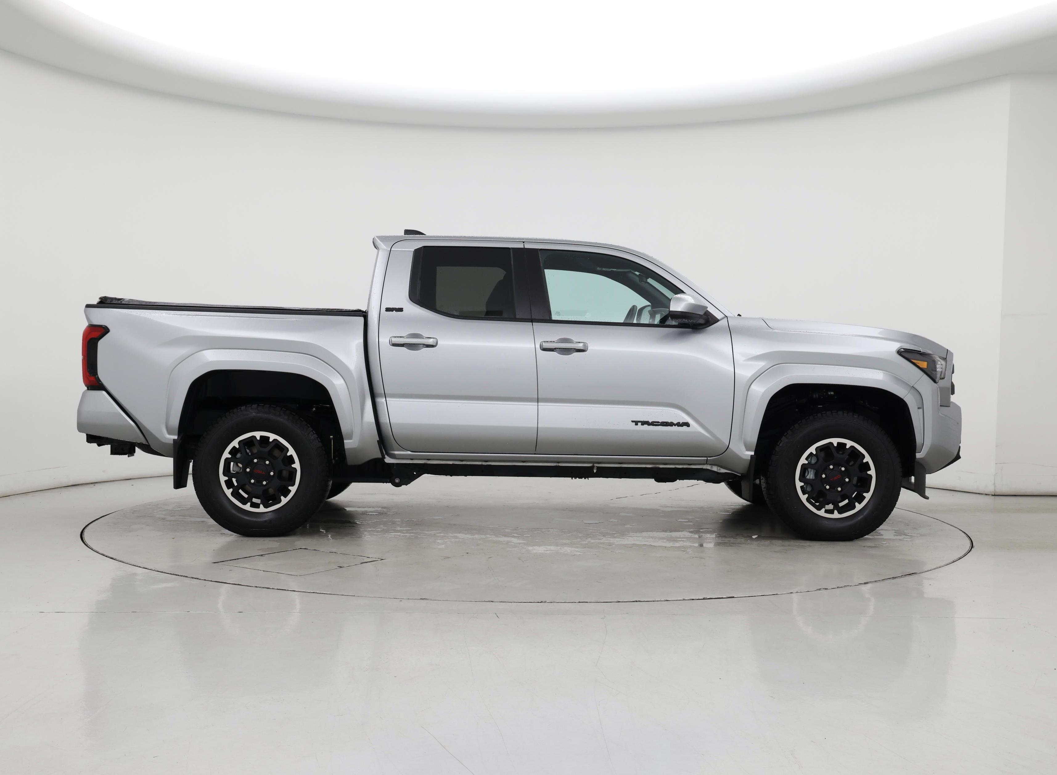 Thumbnail: 2024 Toyota Tacoma - 7