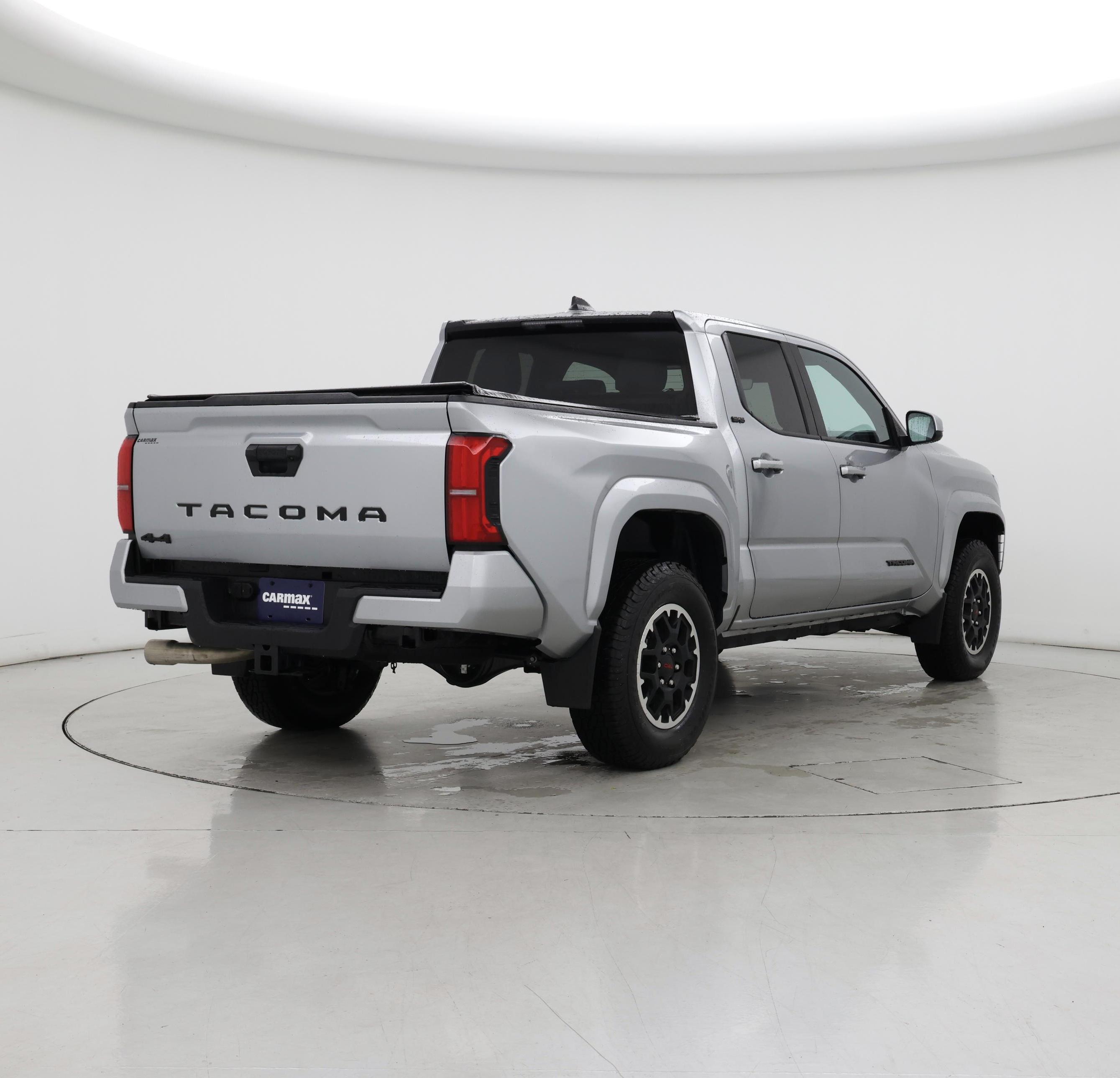 Thumbnail: 2024 Toyota Tacoma - 8