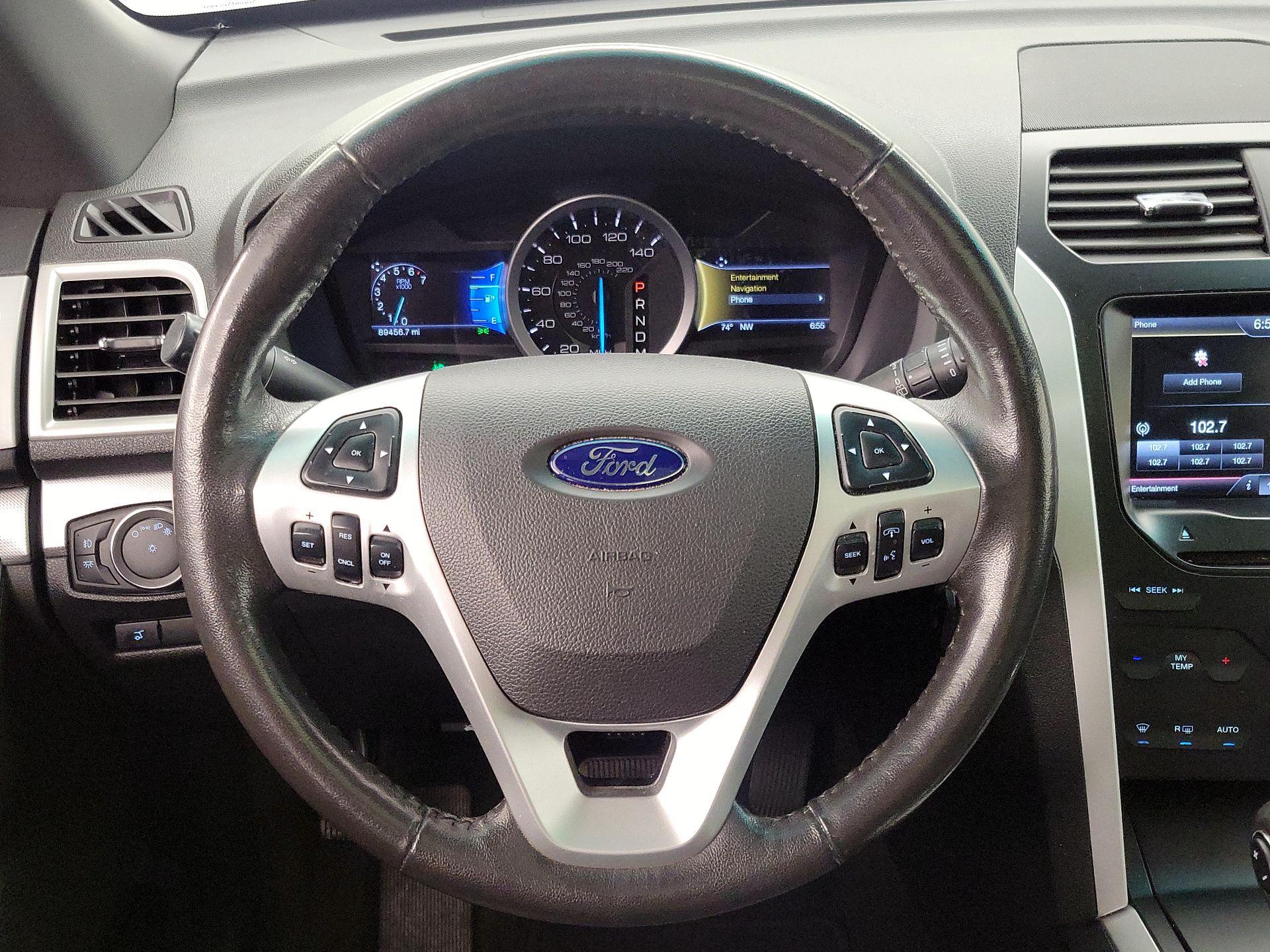 Thumbnail: 2014 Ford Explorer - 10