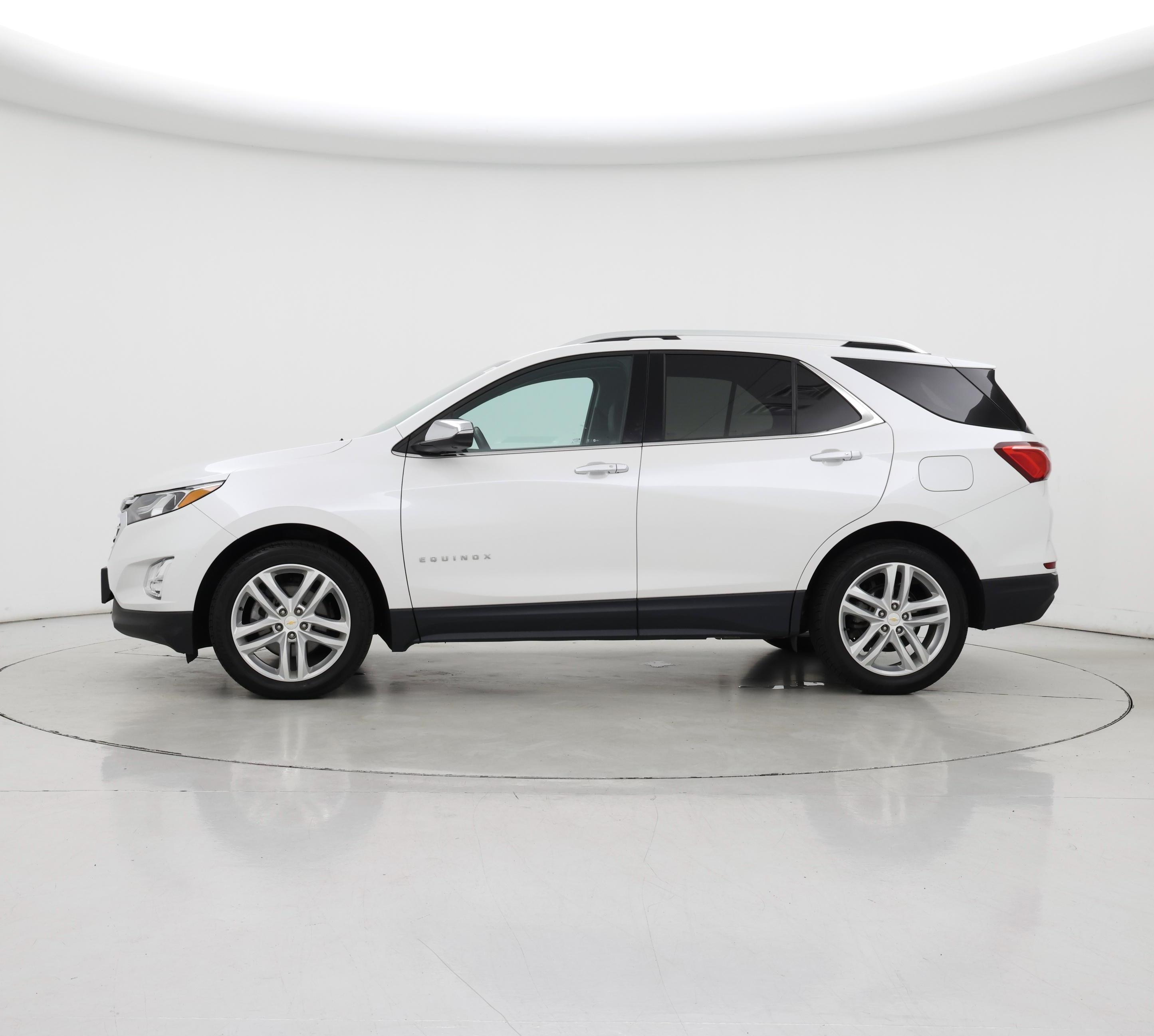 Thumbnail: 2018 Chevrolet Equinox - 3