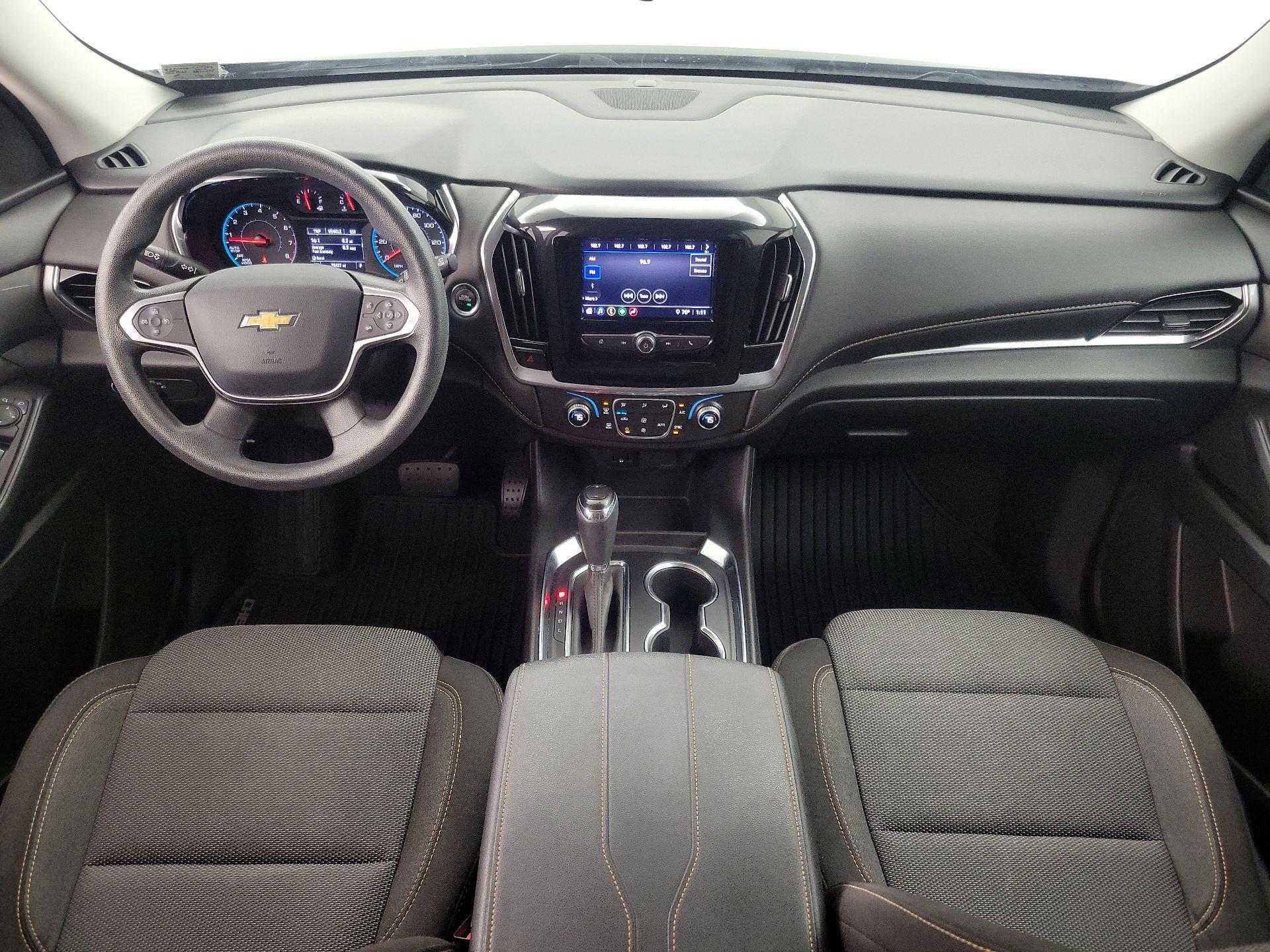 Thumbnail: 2020 Chevrolet Traverse - 9