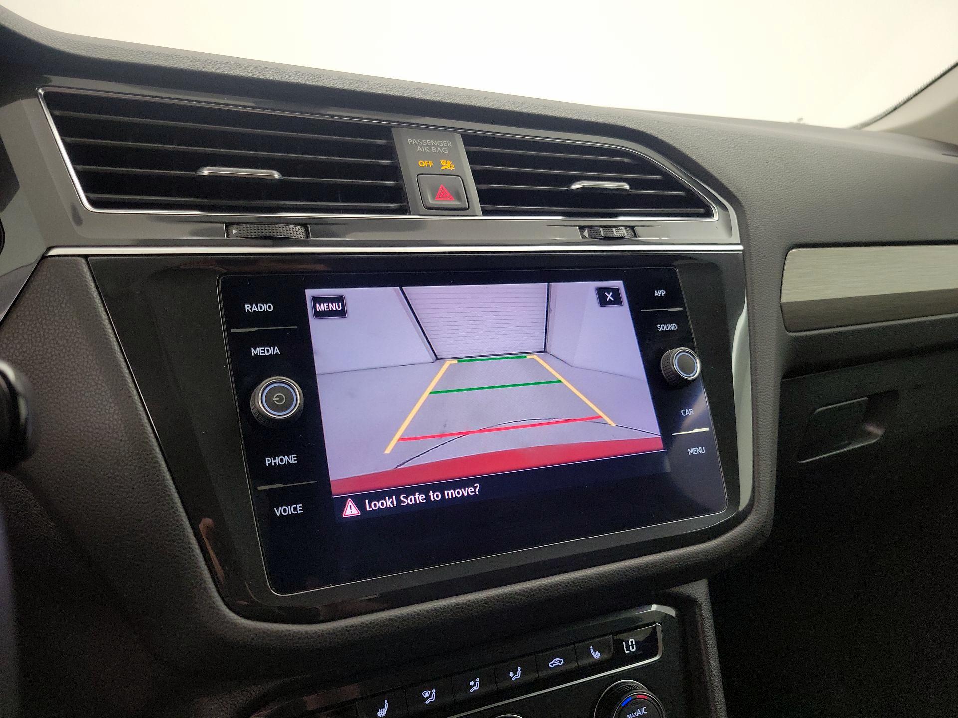 Thumbnail: 2019 Volkswagen Tiguan - 14