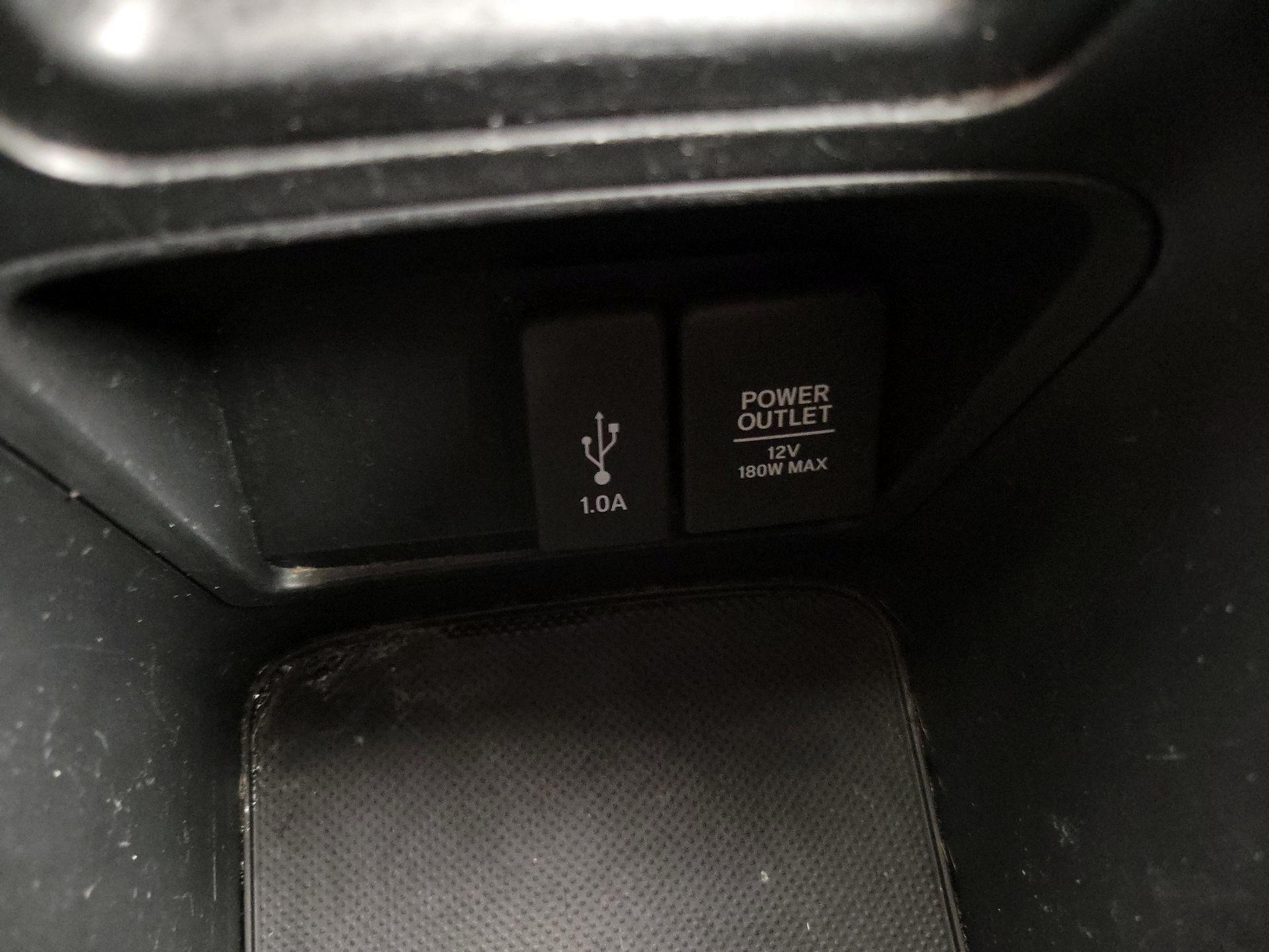 Thumbnail: 2017 Honda CR-V - 18