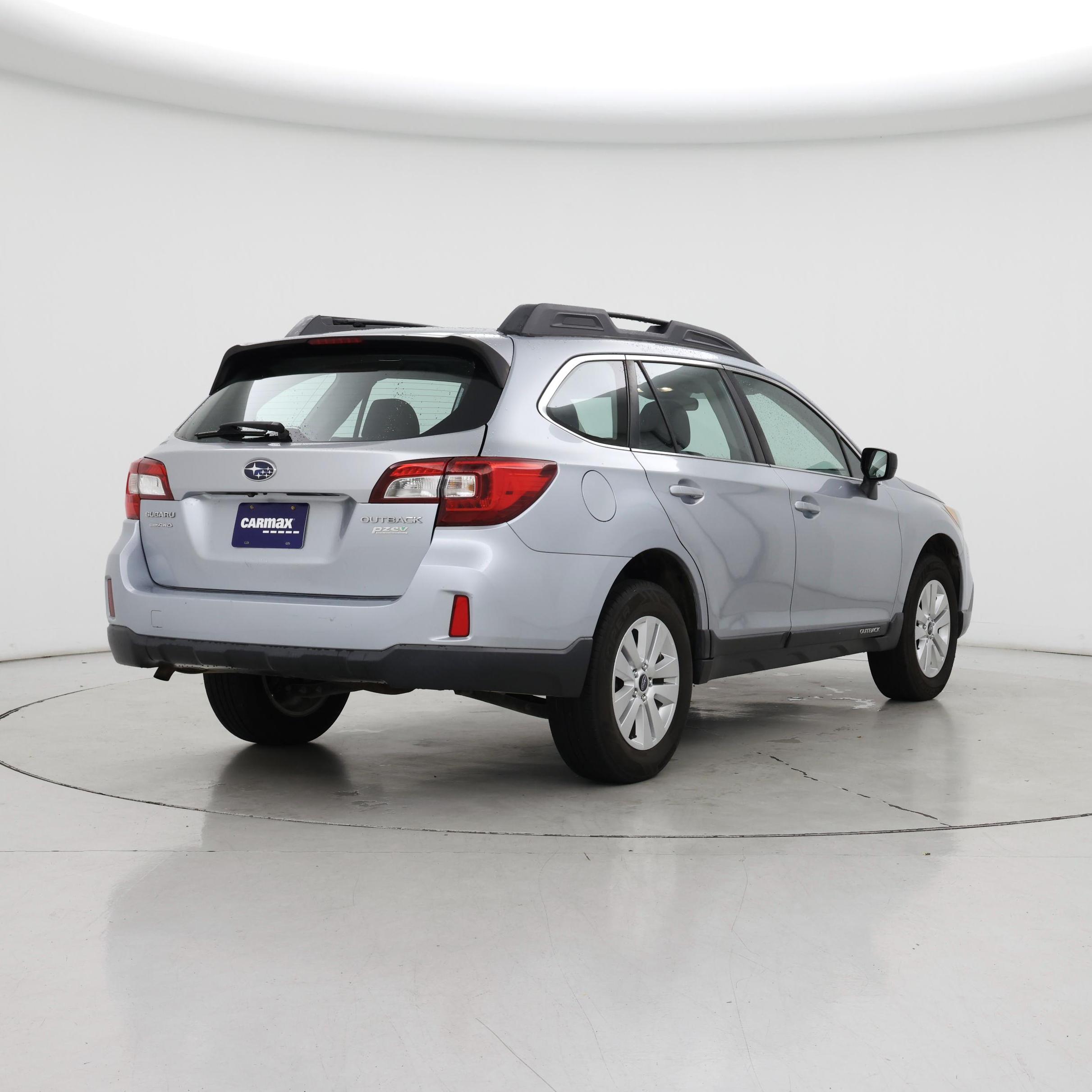 Thumbnail: 2017 Subaru Outback - 8