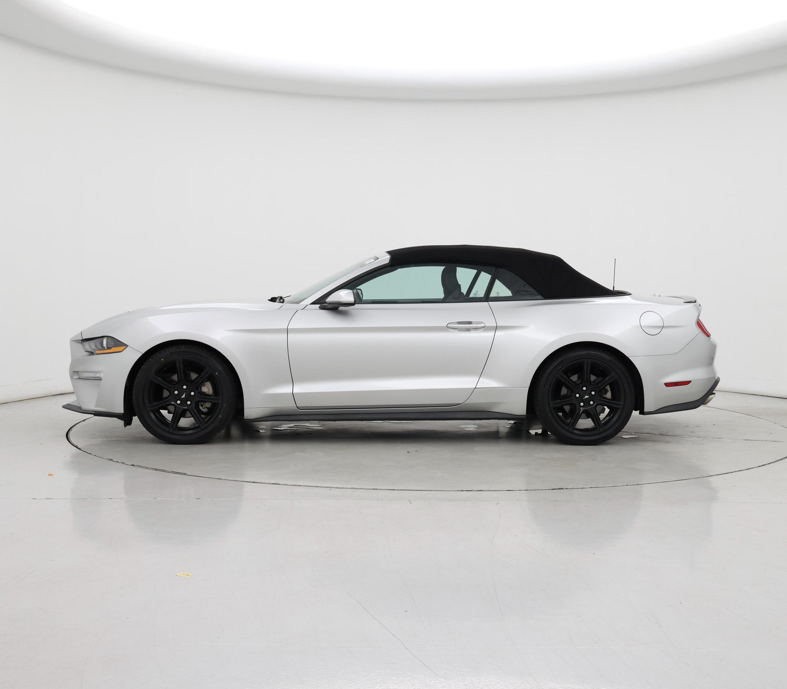 Thumbnail: 2018 Ford Mustang - 3