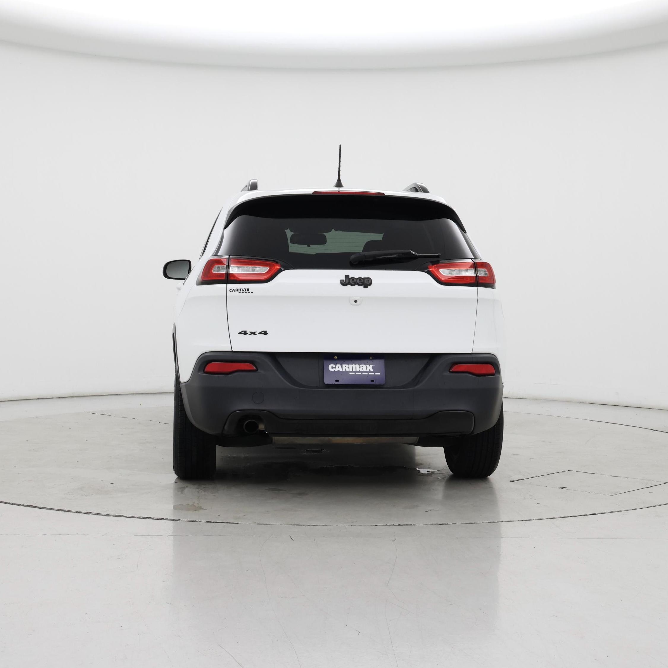 Thumbnail: 2018 Jeep Cherokee - 6
