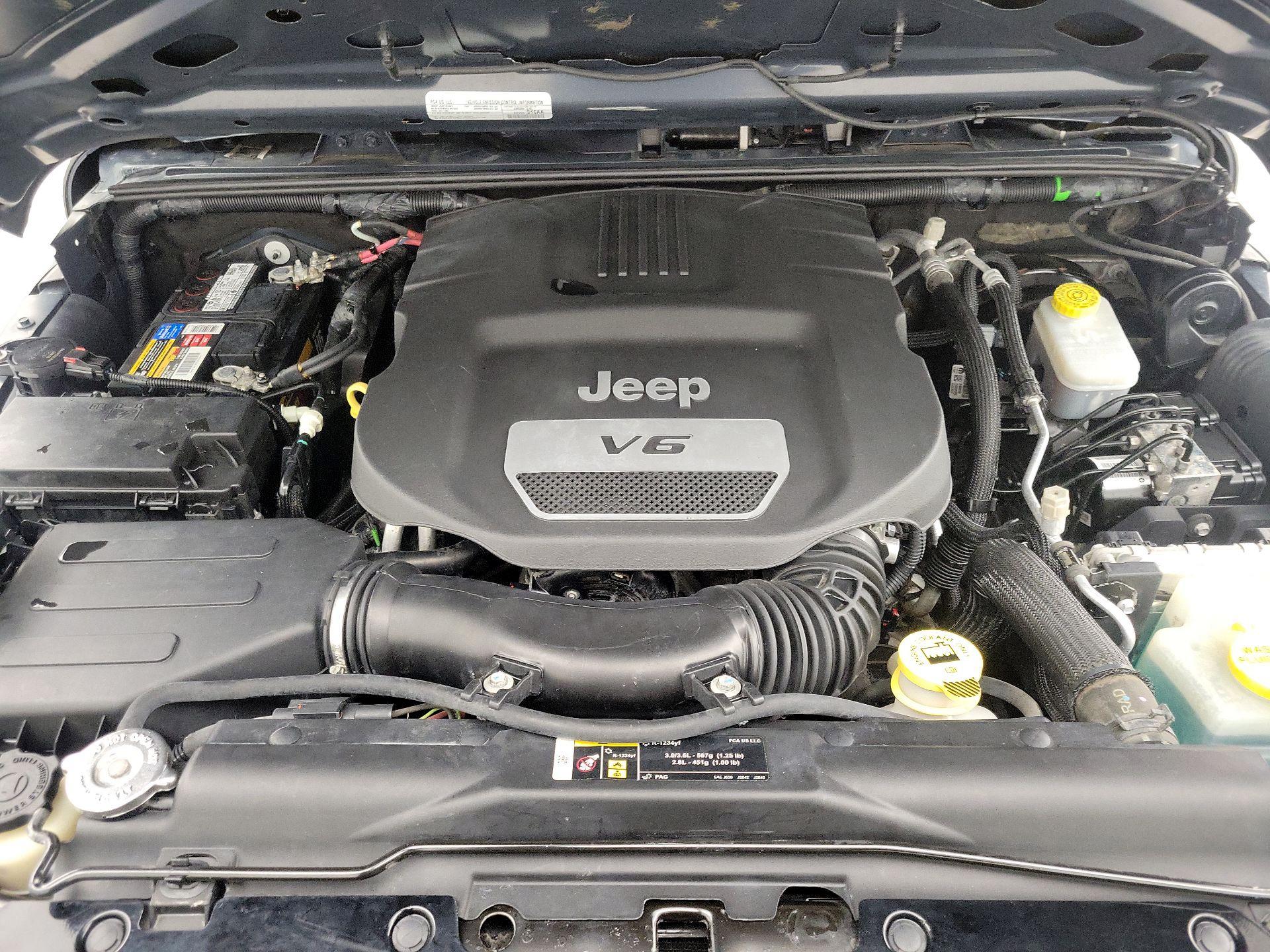 Thumbnail: 2018 Jeep Wrangler - 19