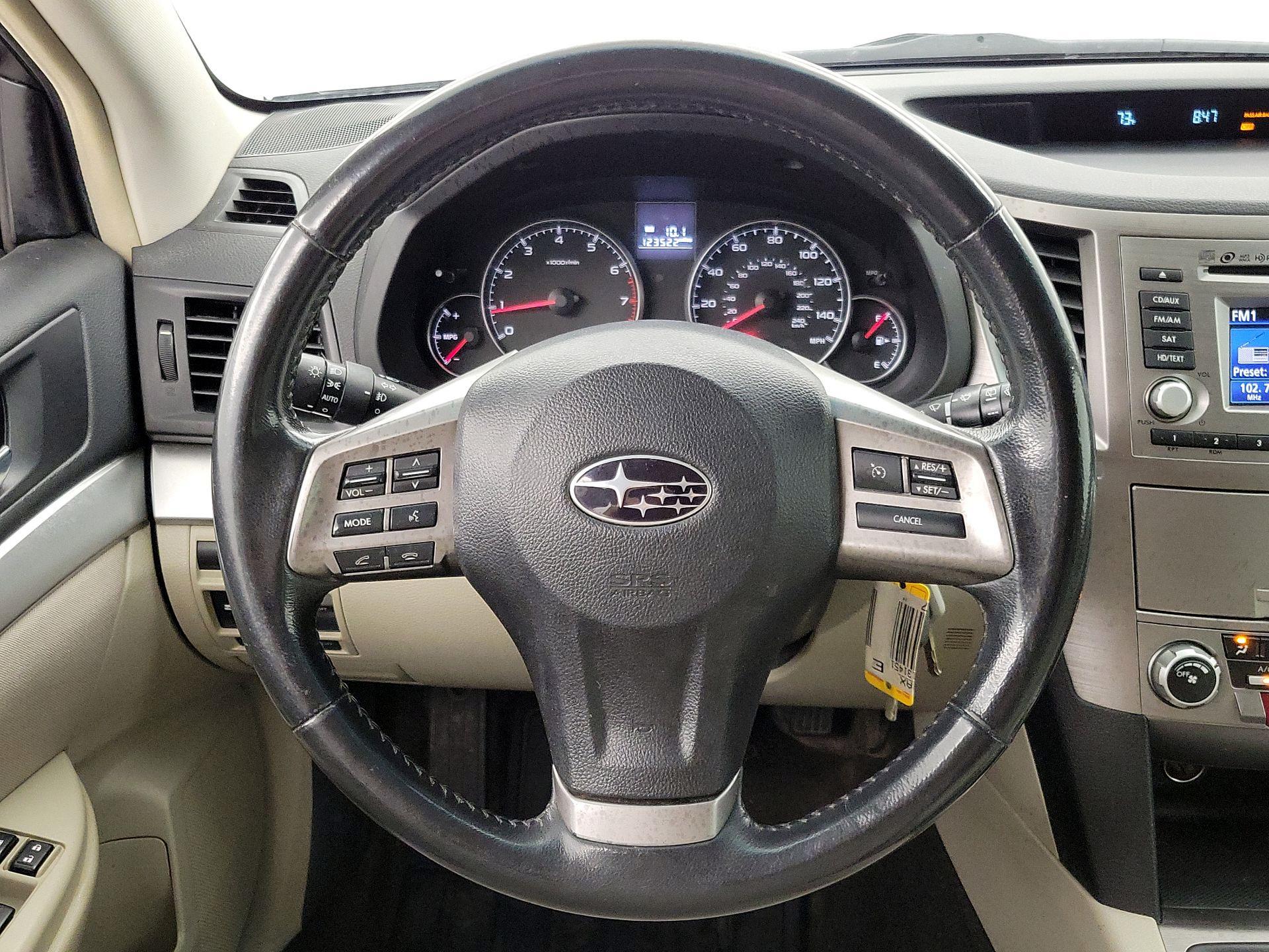 Thumbnail: 2014 Subaru Outback - 10