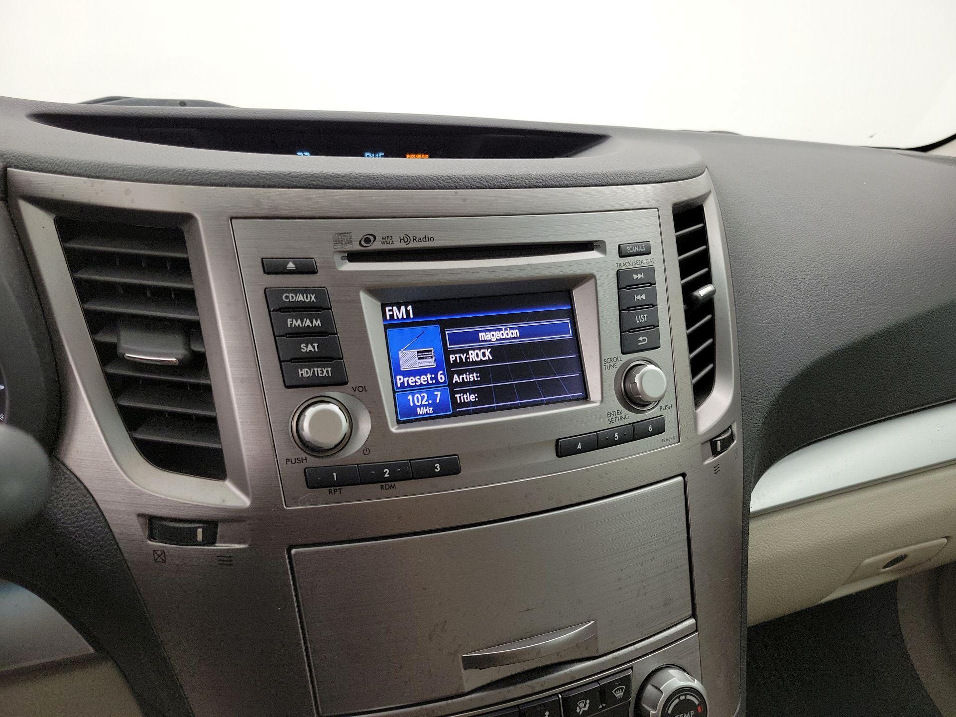 Thumbnail: 2014 Subaru Outback - 14
