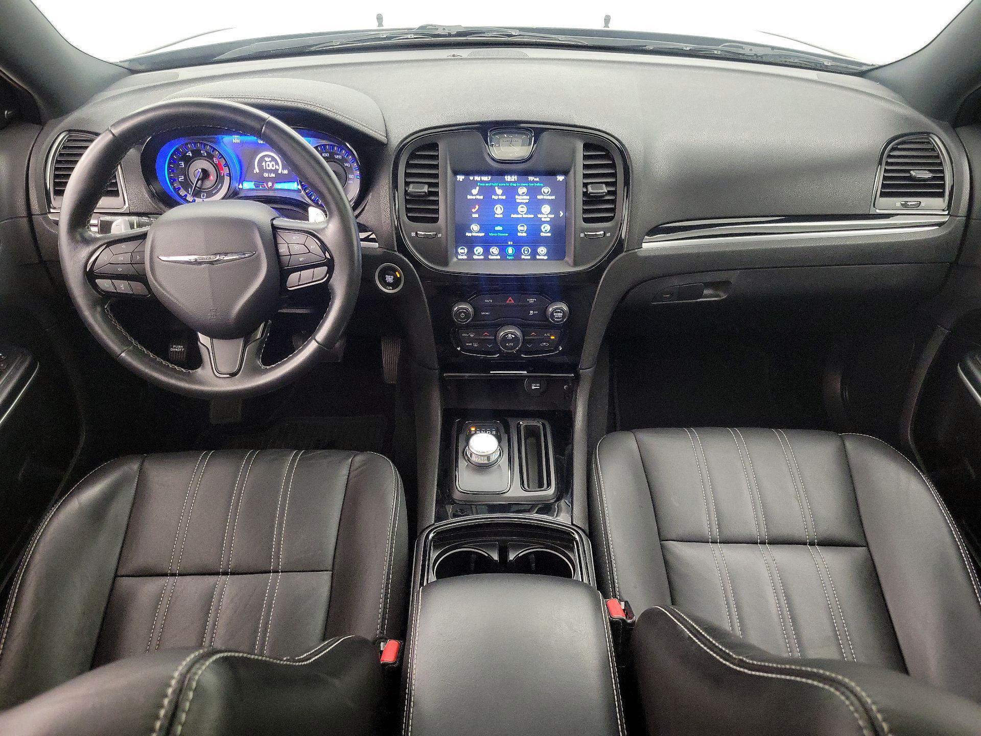 Thumbnail: 2020 Chrysler 300 - 9