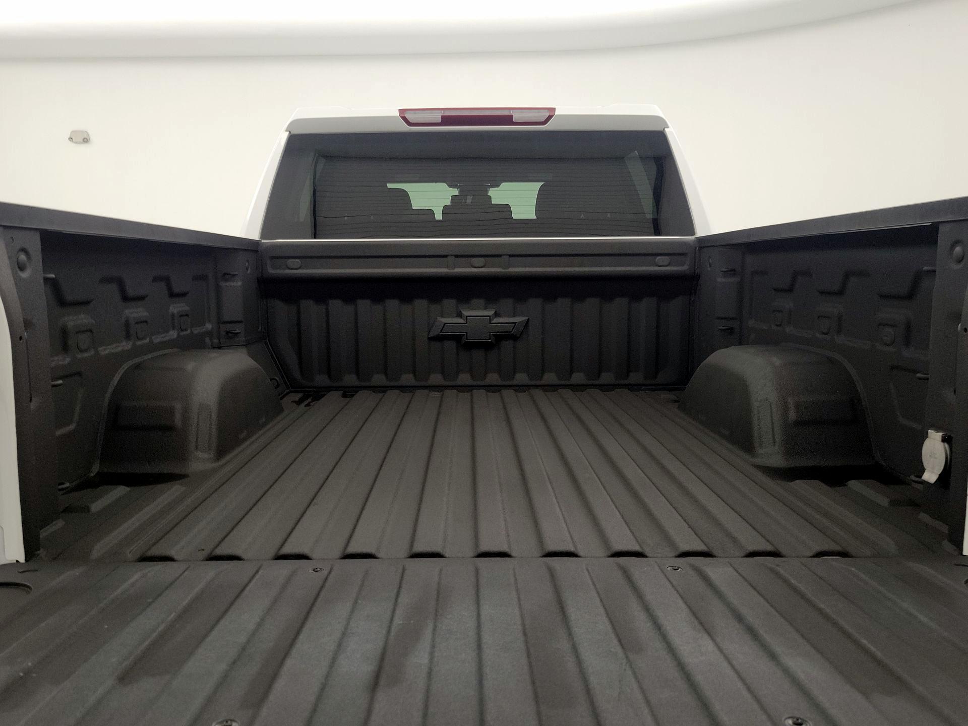 Thumbnail: 2023 Chevrolet Silverado 1500 - 20