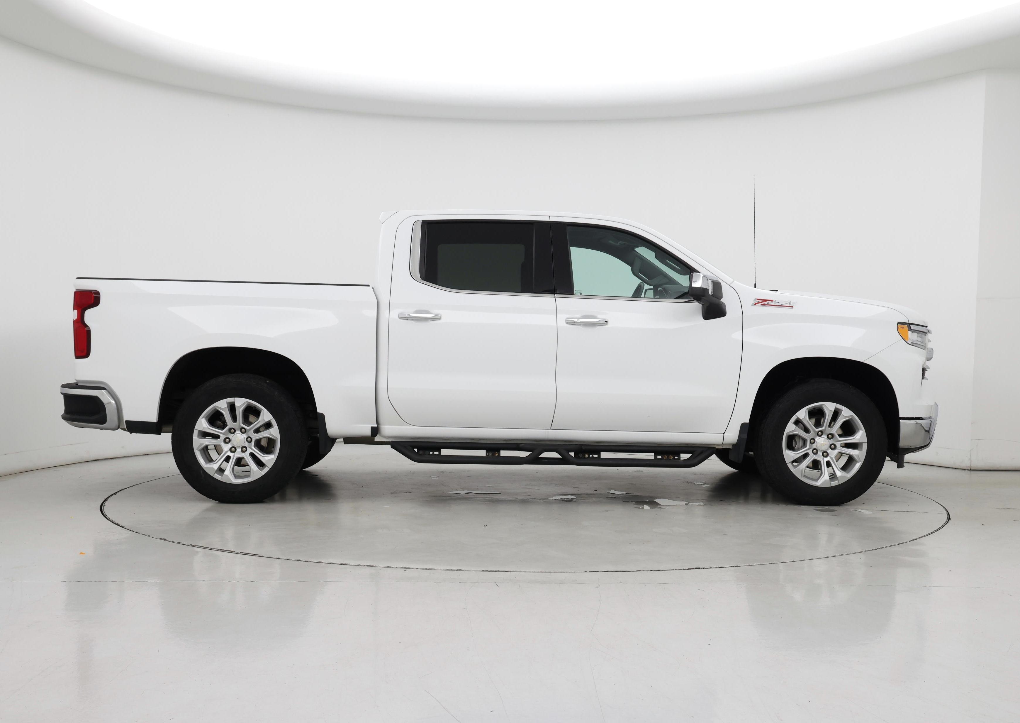 Thumbnail: 2023 Chevrolet Silverado 1500 - 7