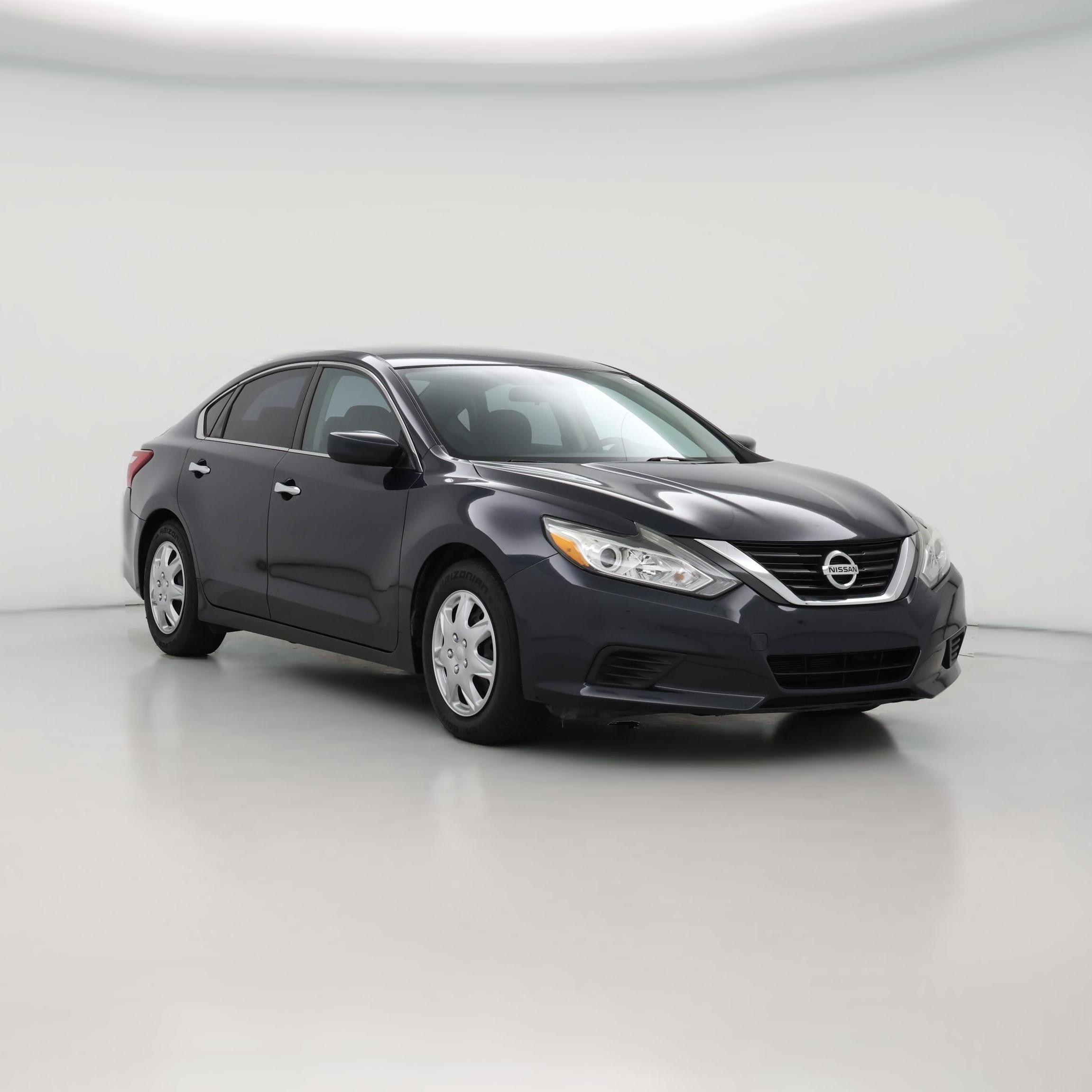 Thumbnail: 2016 Nissan Altima - 1