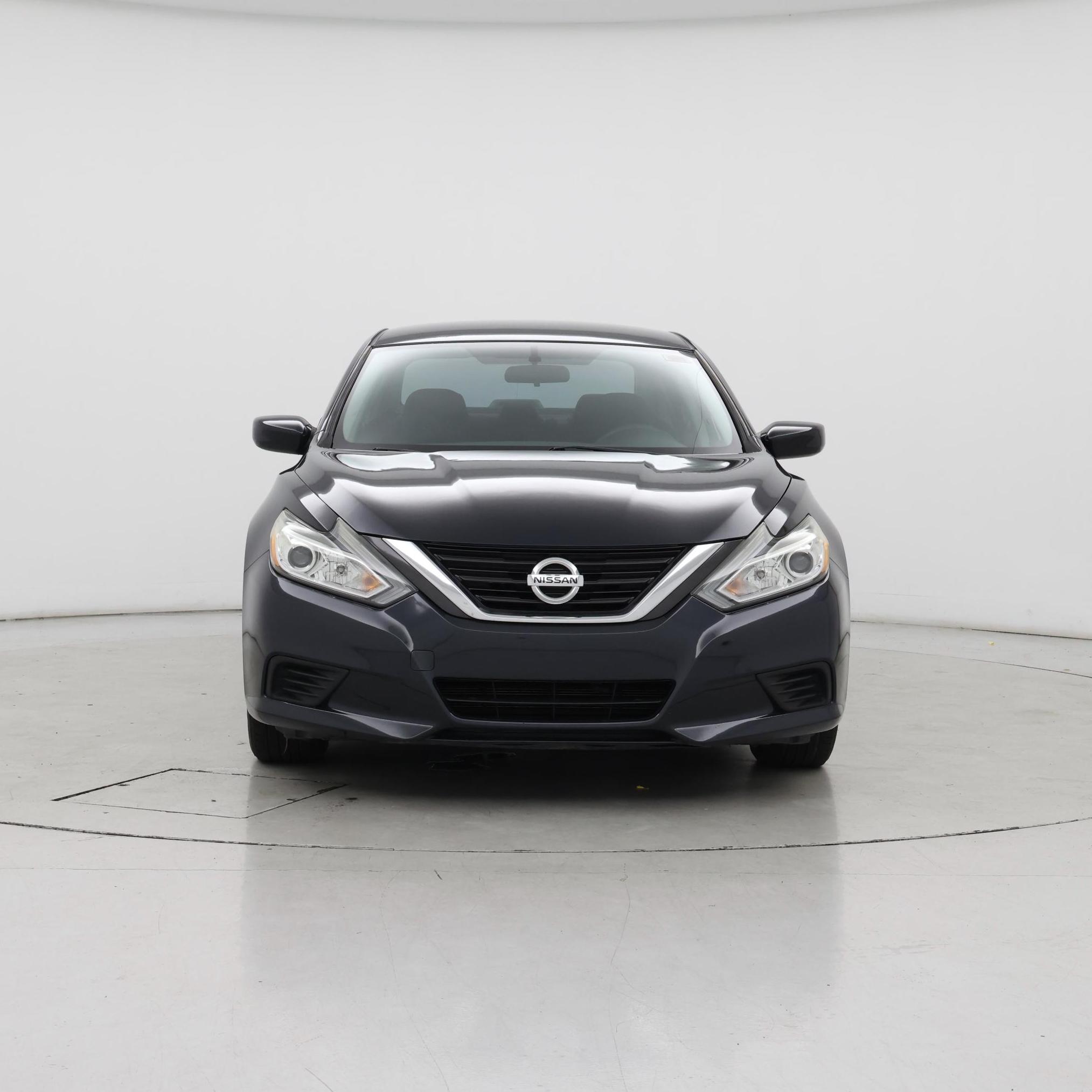 Thumbnail: 2016 Nissan Altima - 5
