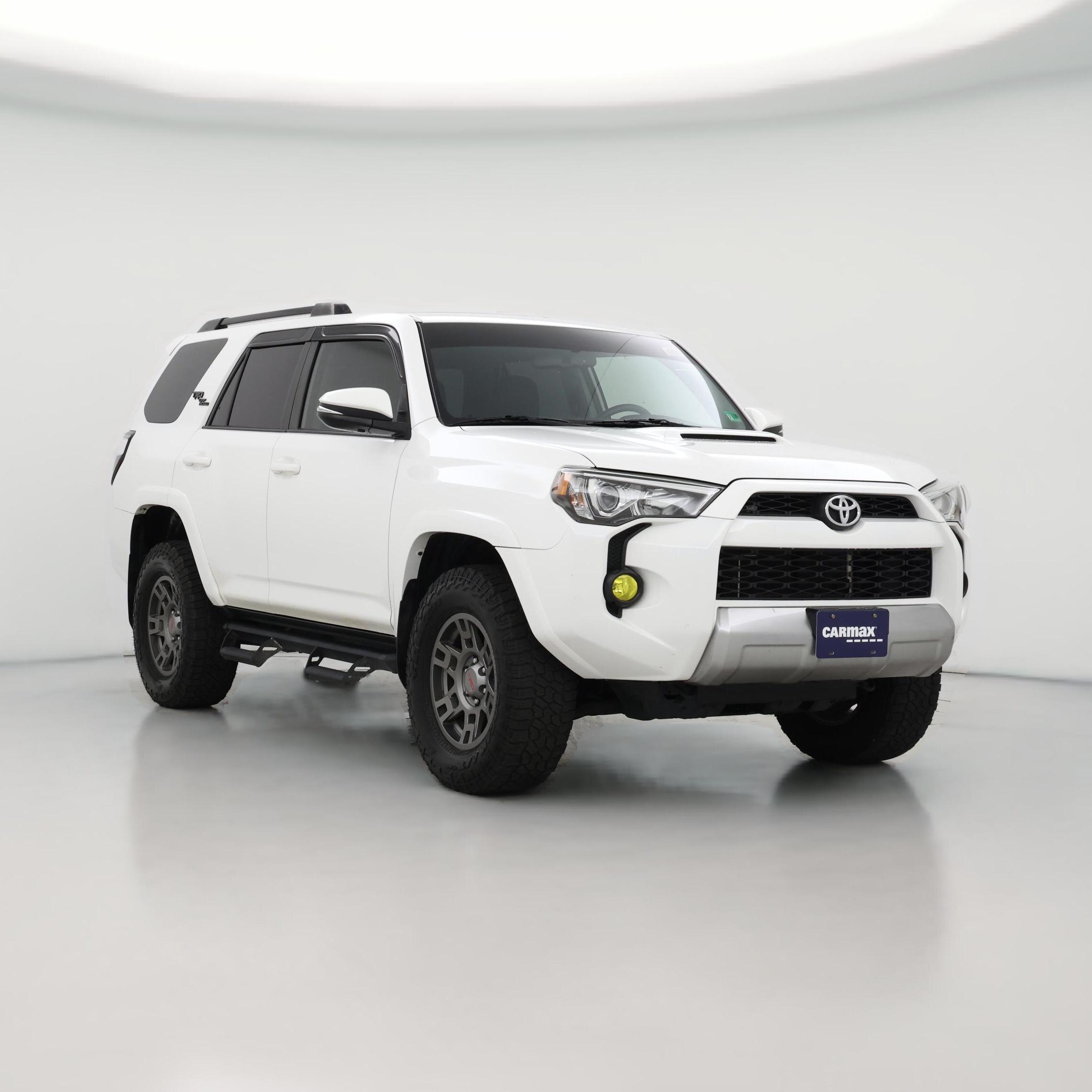 Thumbnail: 2019 Toyota 4Runner - 1