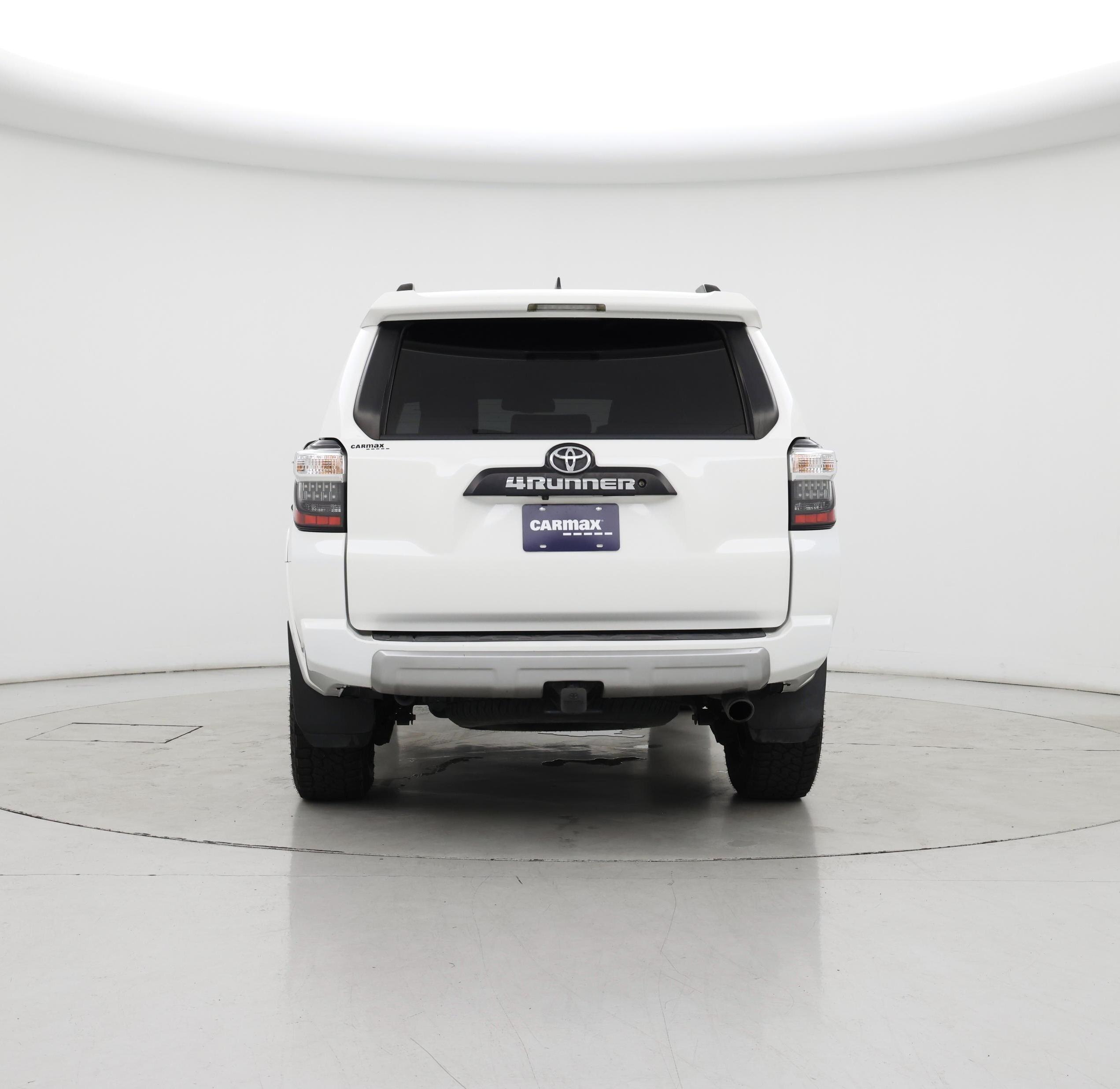 Thumbnail: 2019 Toyota 4Runner - 6