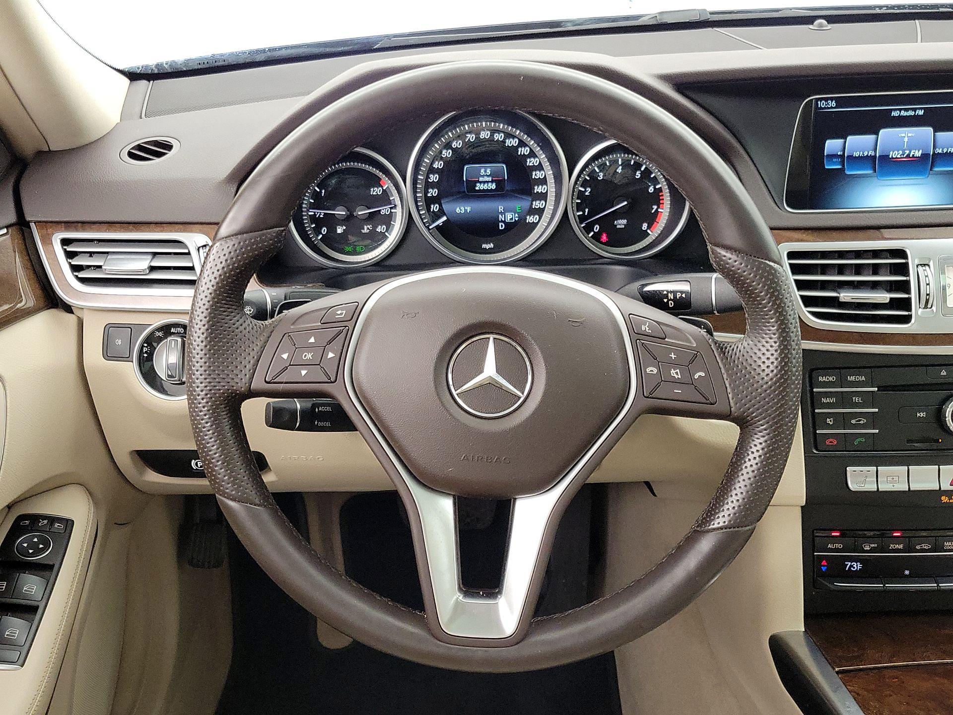 Thumbnail: 2016 Mercedes-Benz E-Class - 10