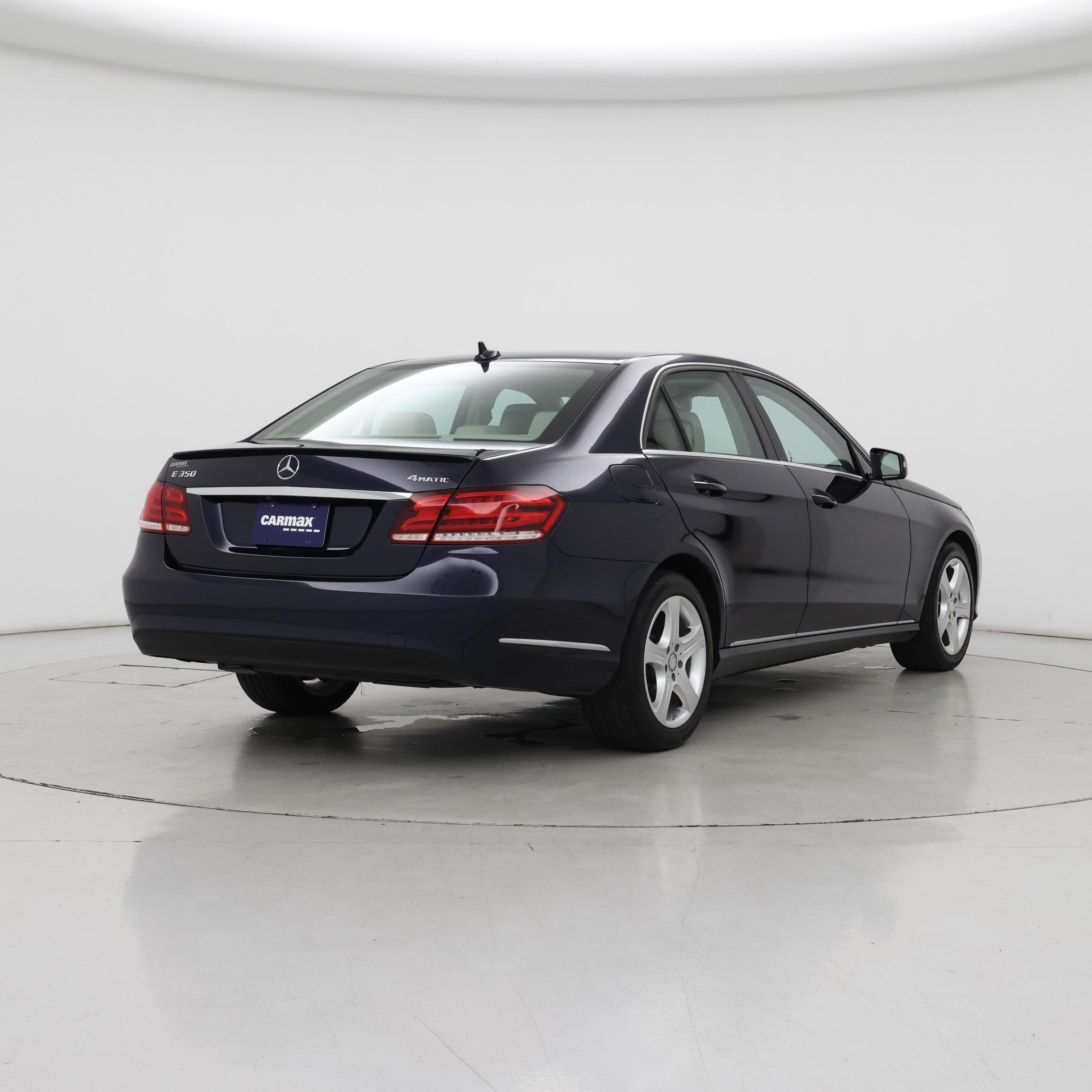 Thumbnail: 2016 Mercedes-Benz E-Class - 8