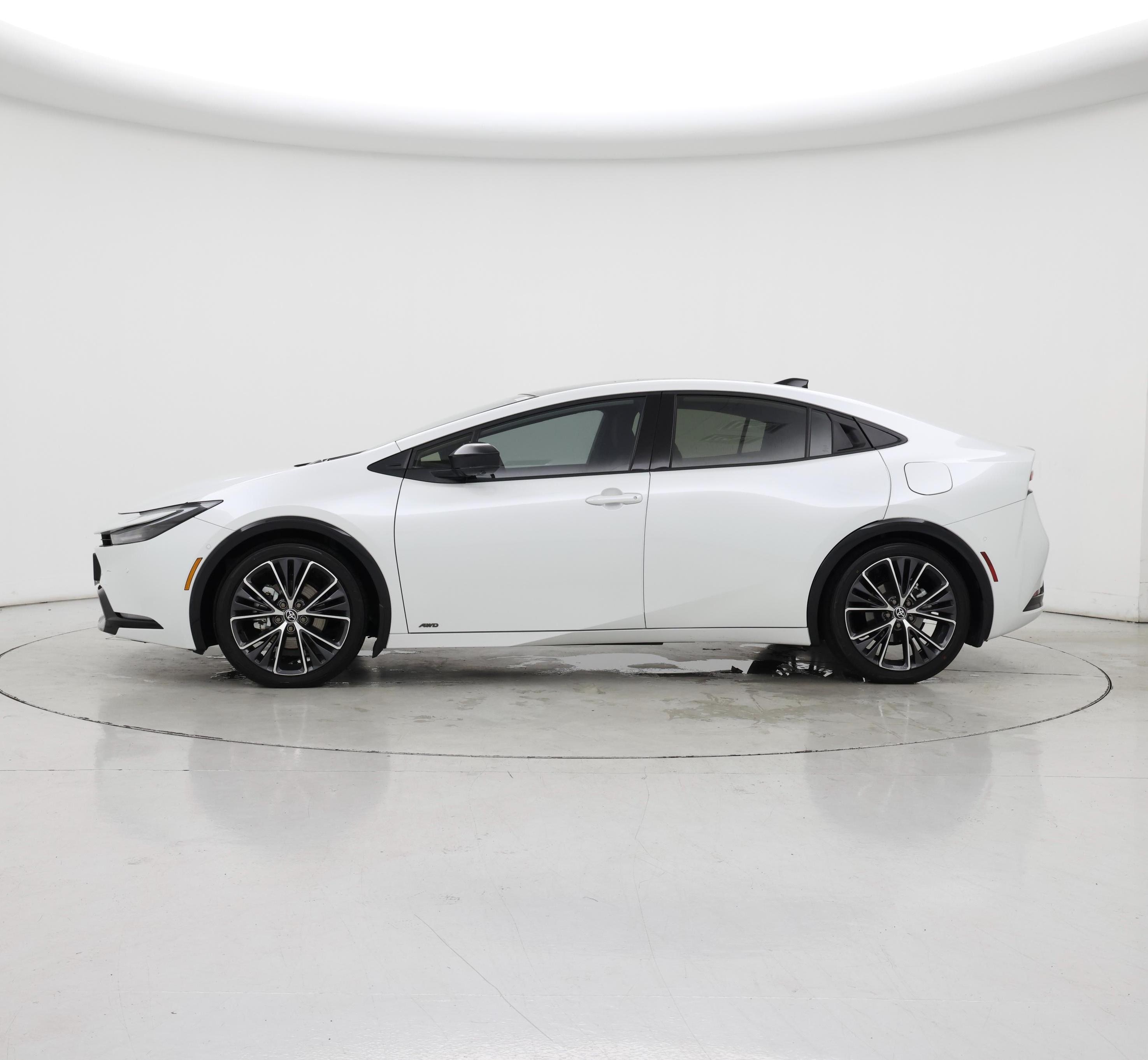 Thumbnail: 2025 Toyota Prius - 3